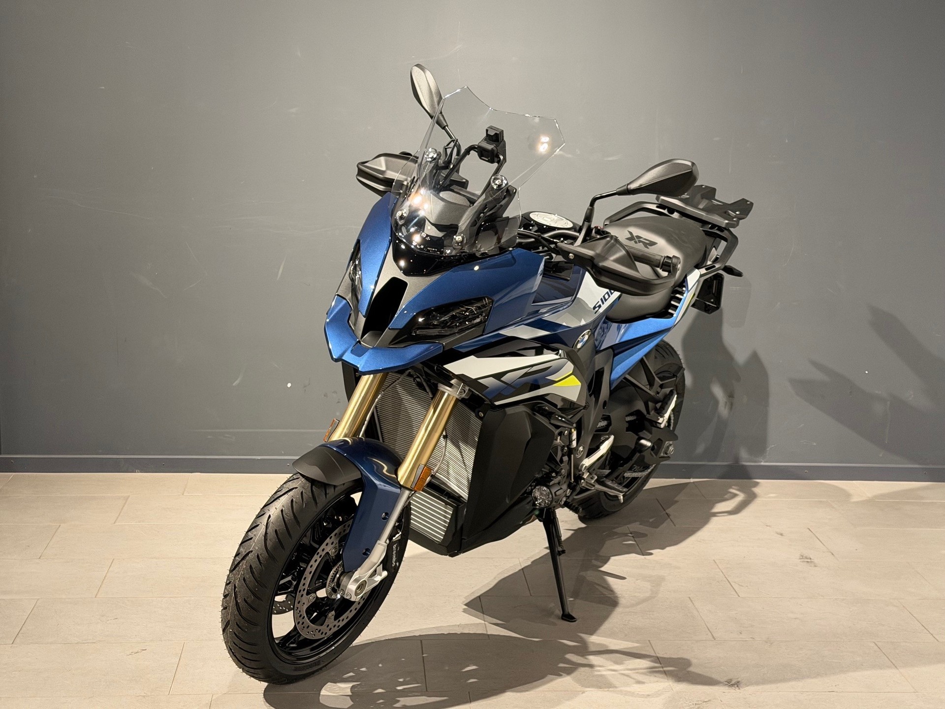 BMW S 1000 XR-showroom-element-2