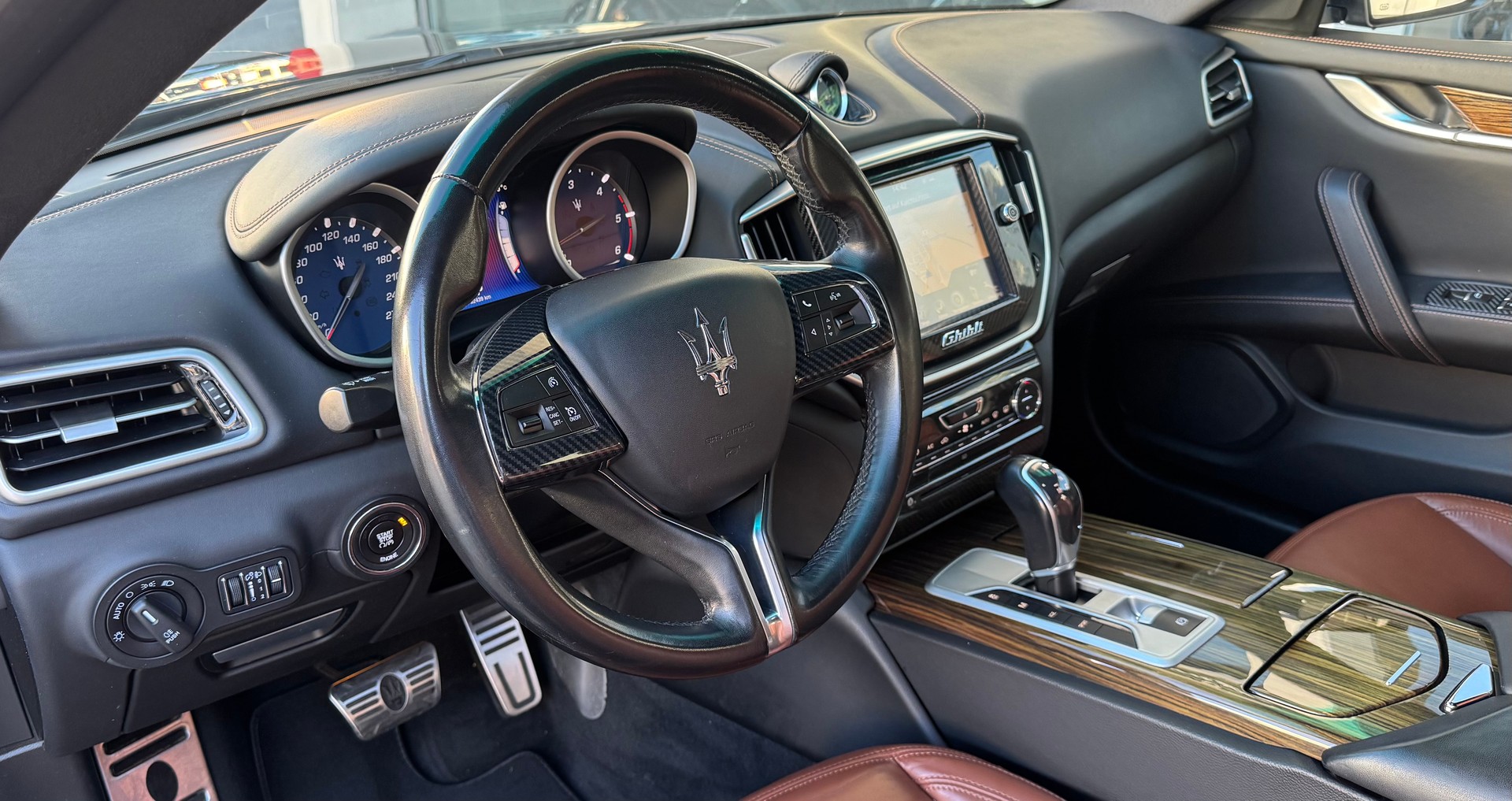 MASERATI Ghibli D 3.0 V6 Automatica-image-6