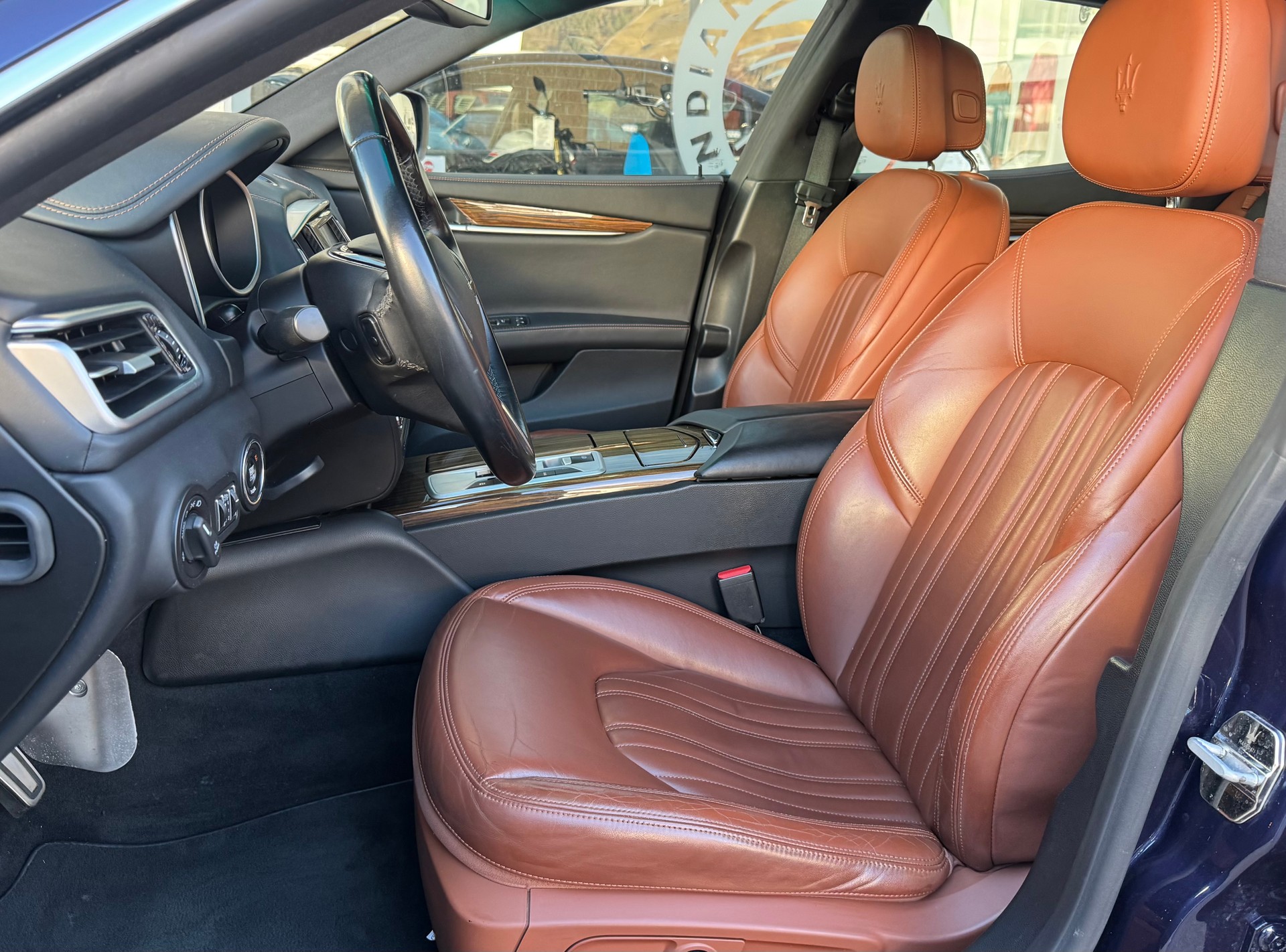 MASERATI Ghibli D 3.0 V6 Automatica-image-7