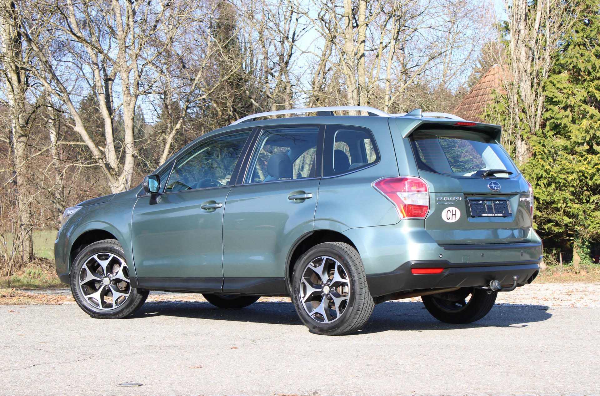 SUBARU Forester 2.0i Swiss-image-1