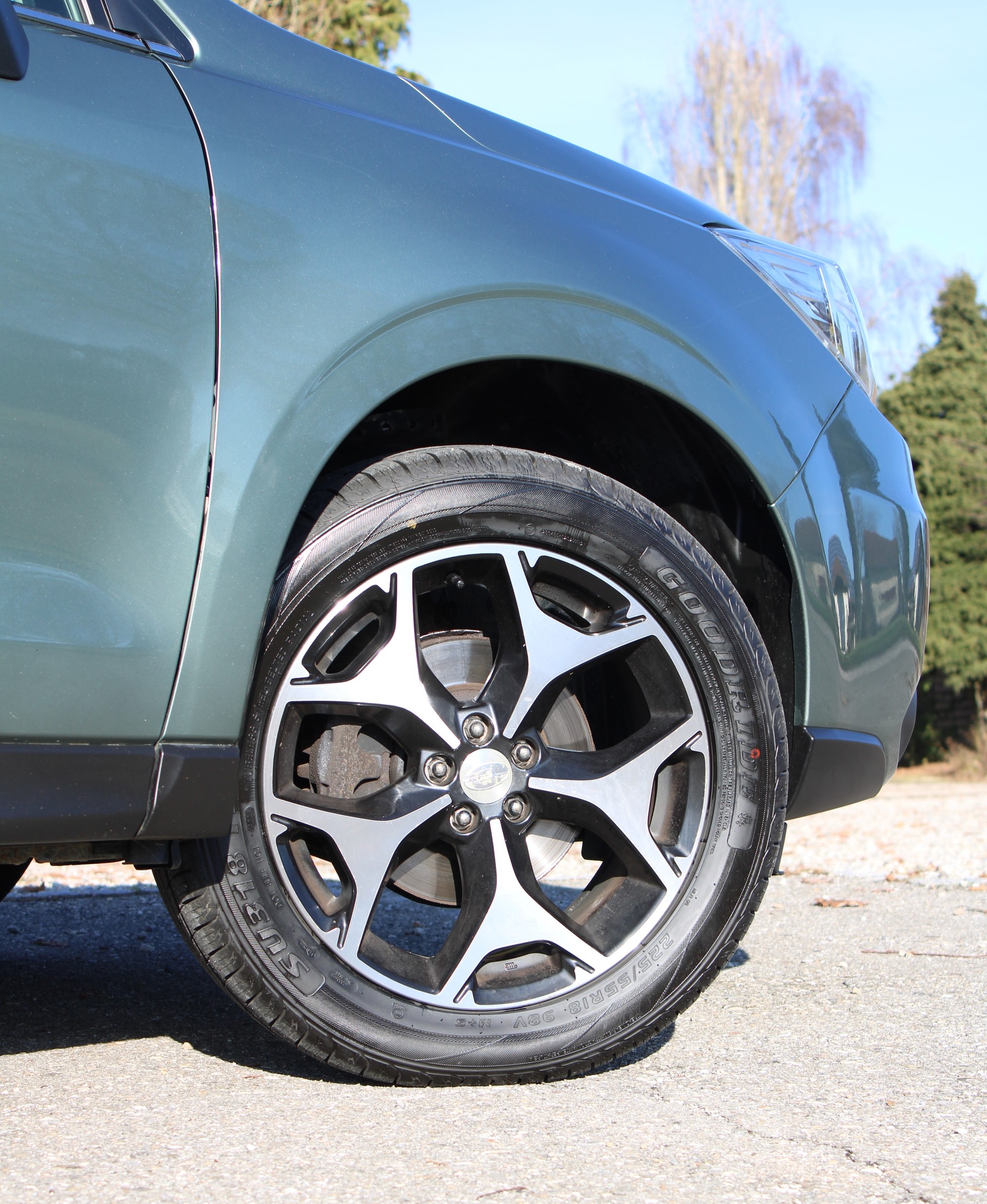 SUBARU Forester 2.0i Swiss-image-10