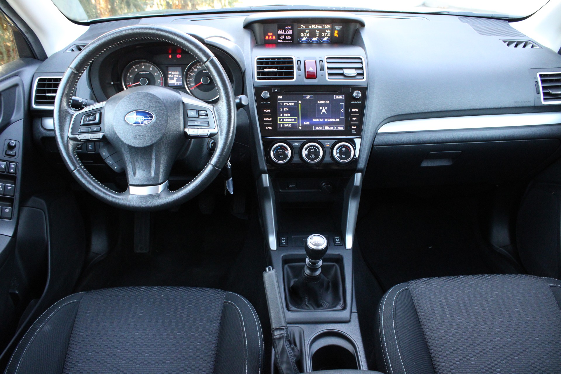 SUBARU Forester 2.0i Swiss-image-12