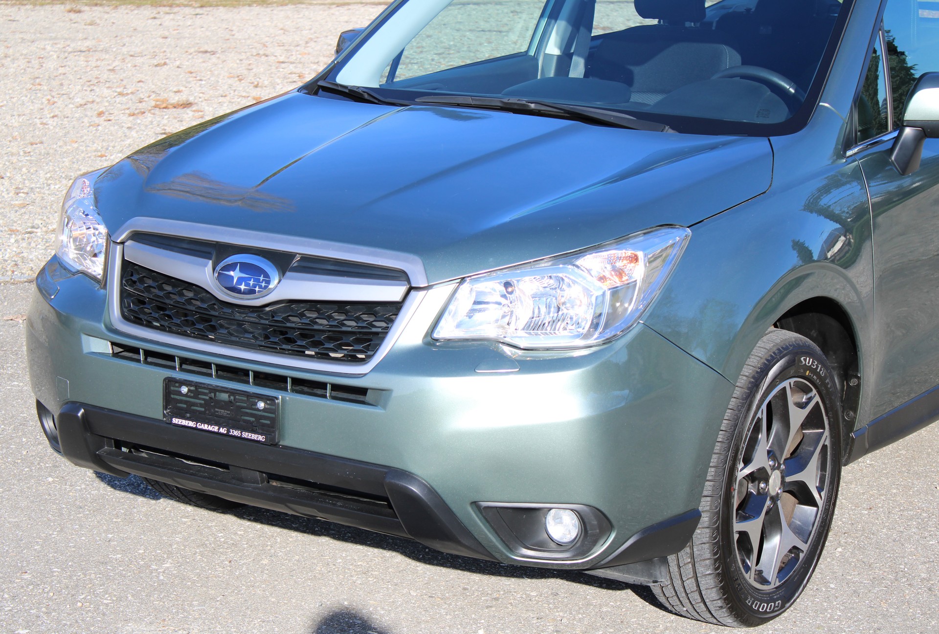 SUBARU Forester 2.0i Swiss-image-9