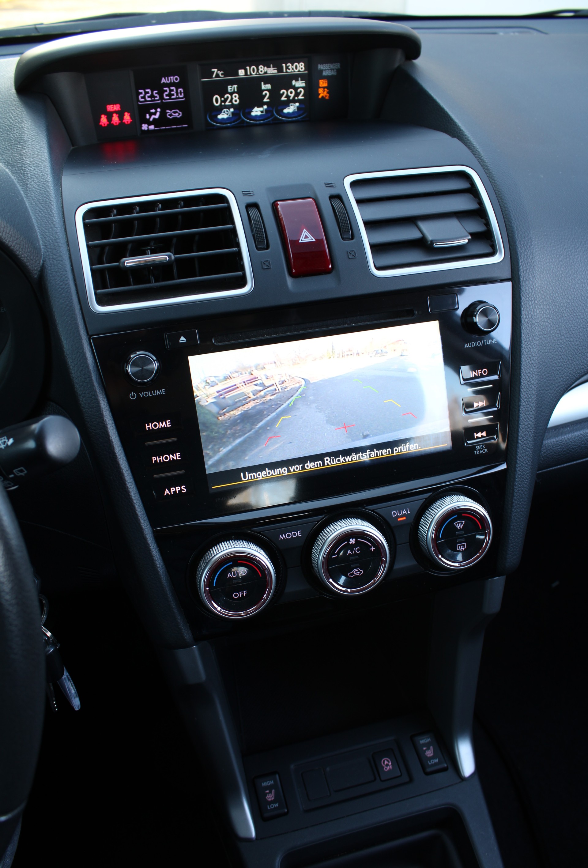 SUBARU Forester 2.0i Swiss-image-14