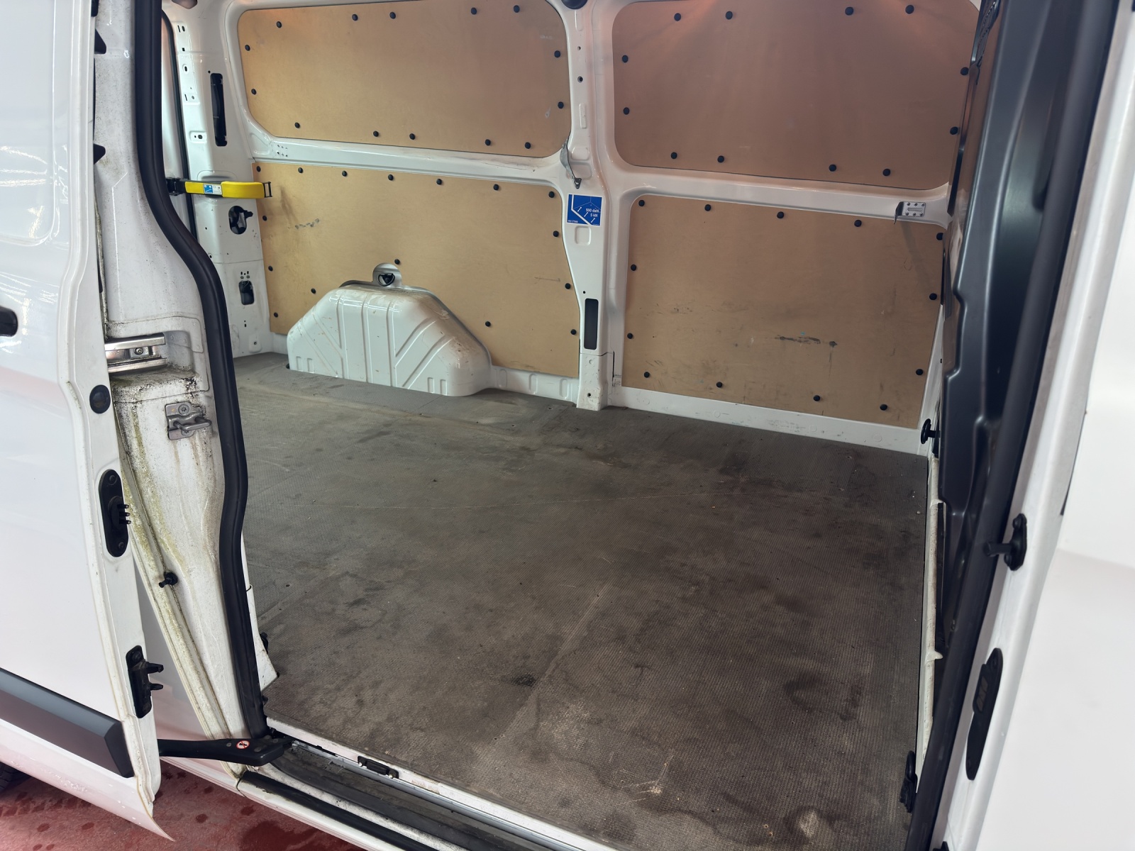 FORD Transit Custom Van 270 L1H1 Trend-image-10