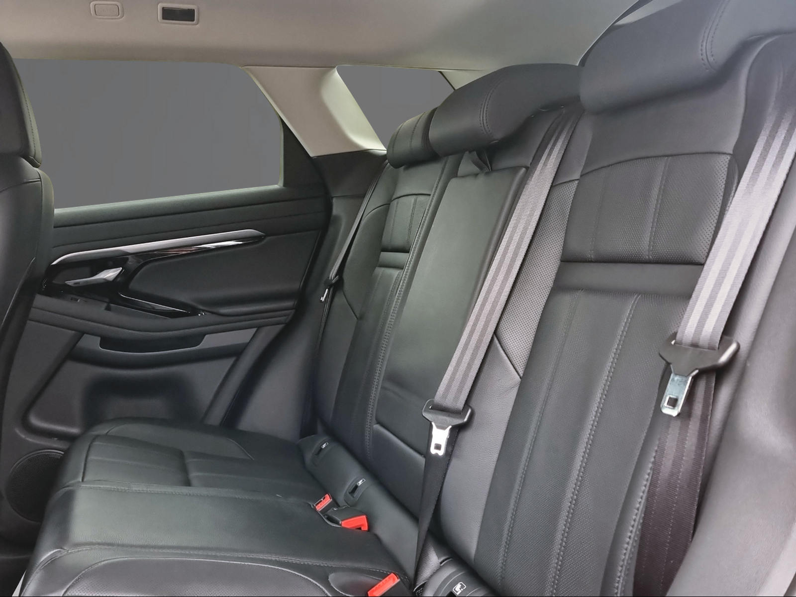 LAND ROVER Range Rover Evoque D 150 S AT9-image-11