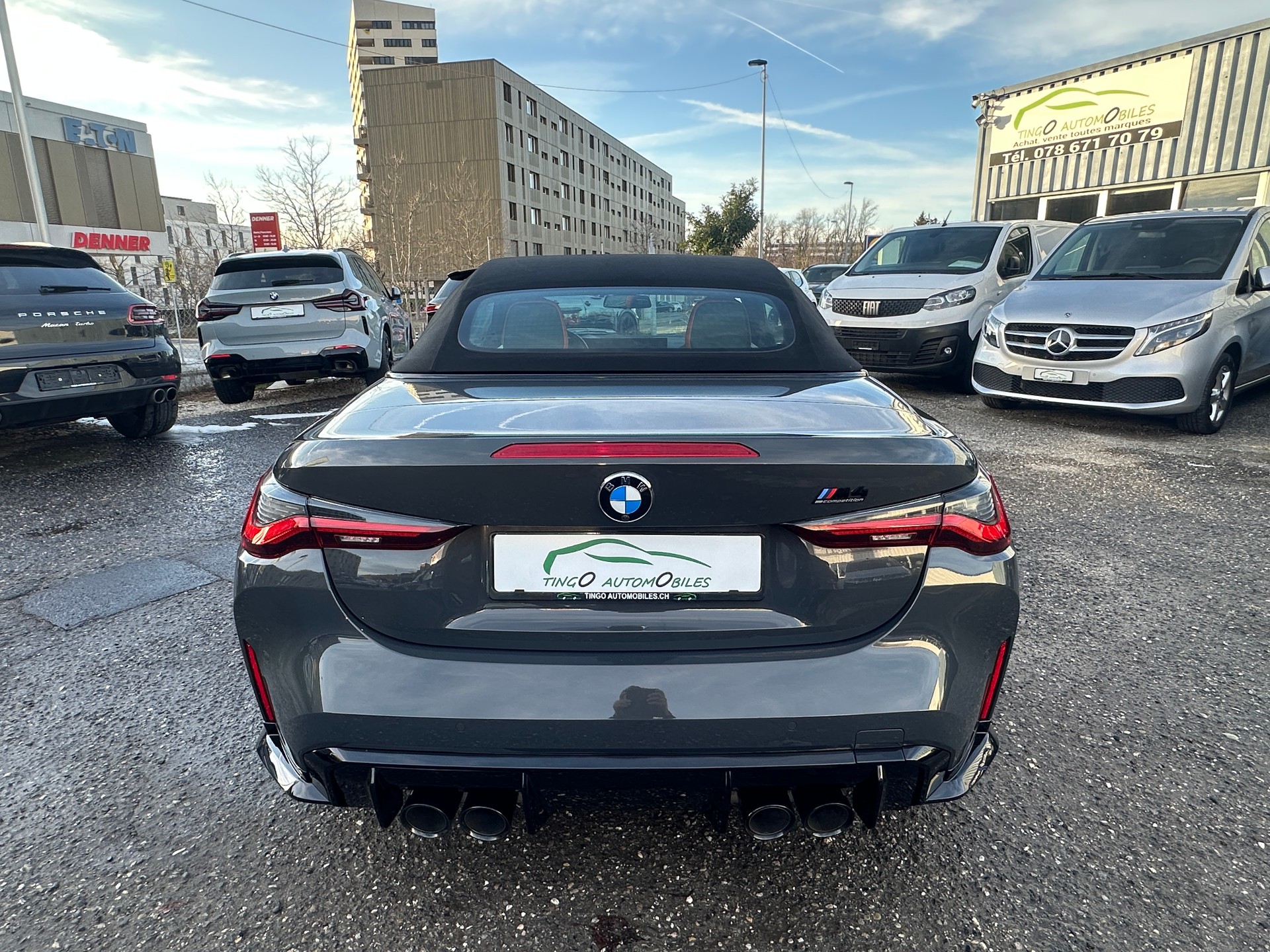 BMW M4 Cabrio Competition M xDrive-image-12