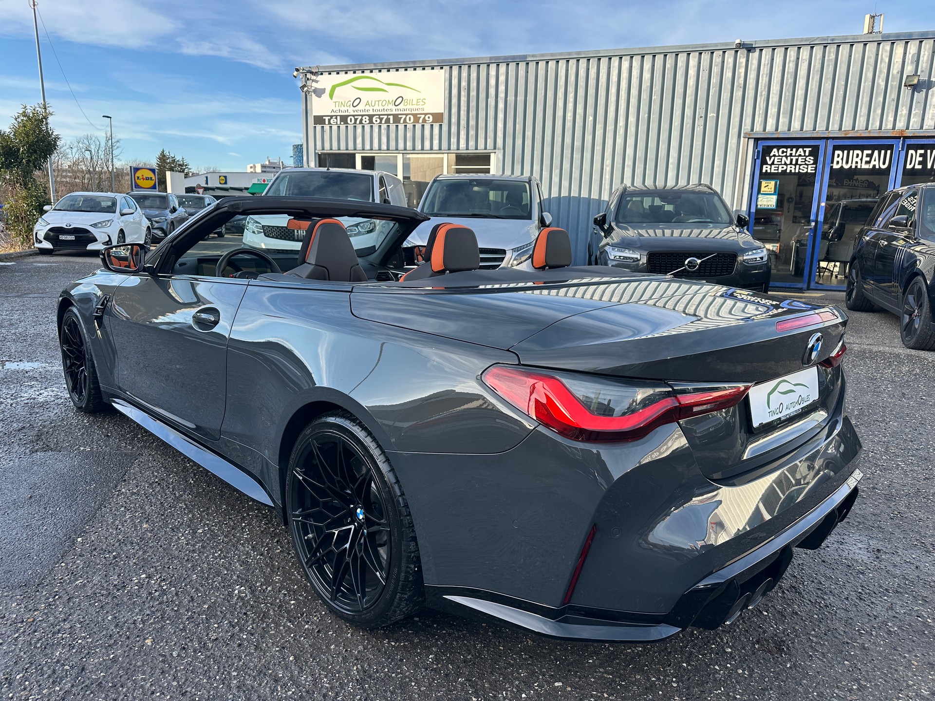 BMW M4 Cabrio Competition M xDrive-image-8