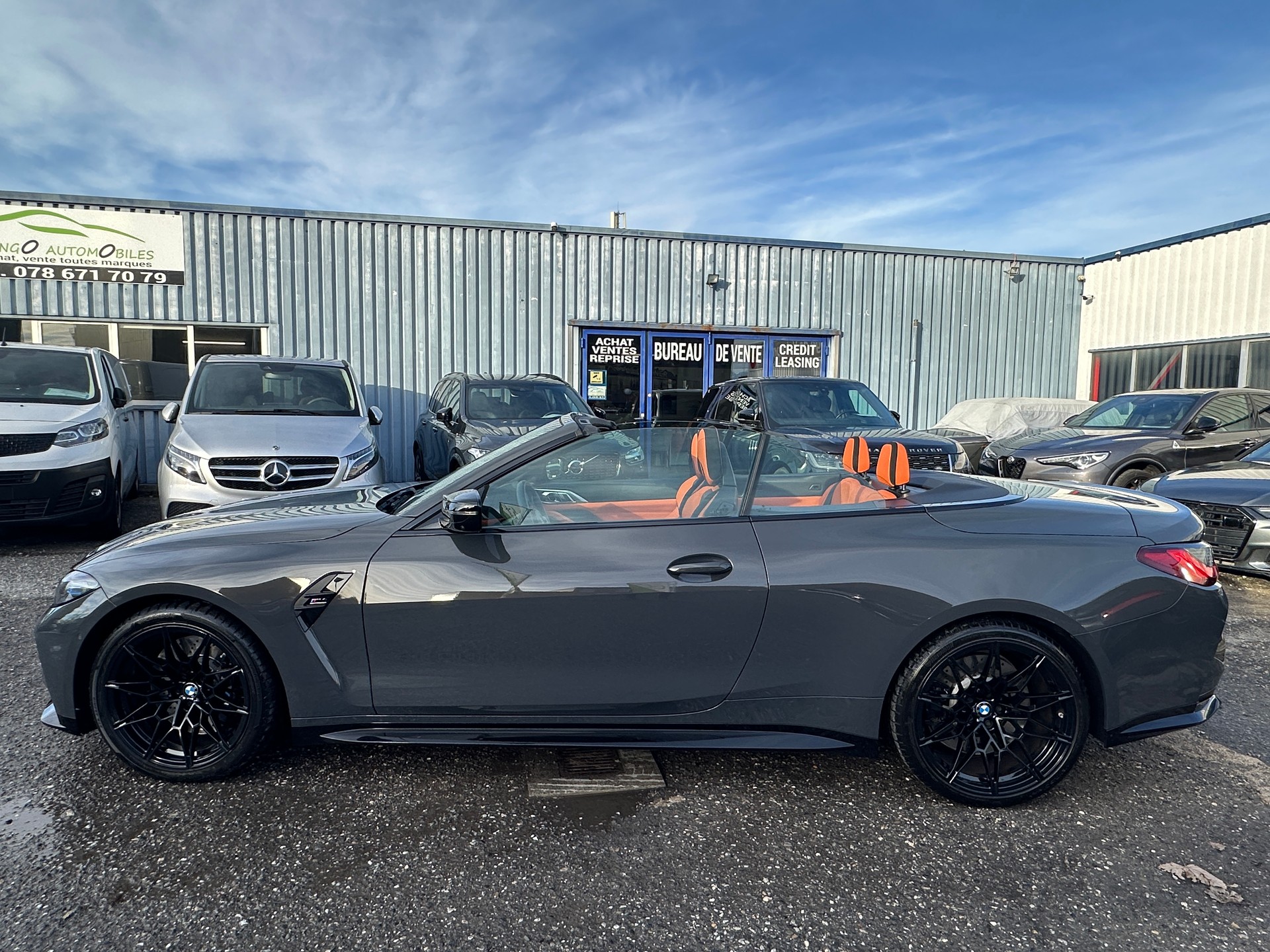 BMW M4 Cabrio Competition M xDrive-image-7