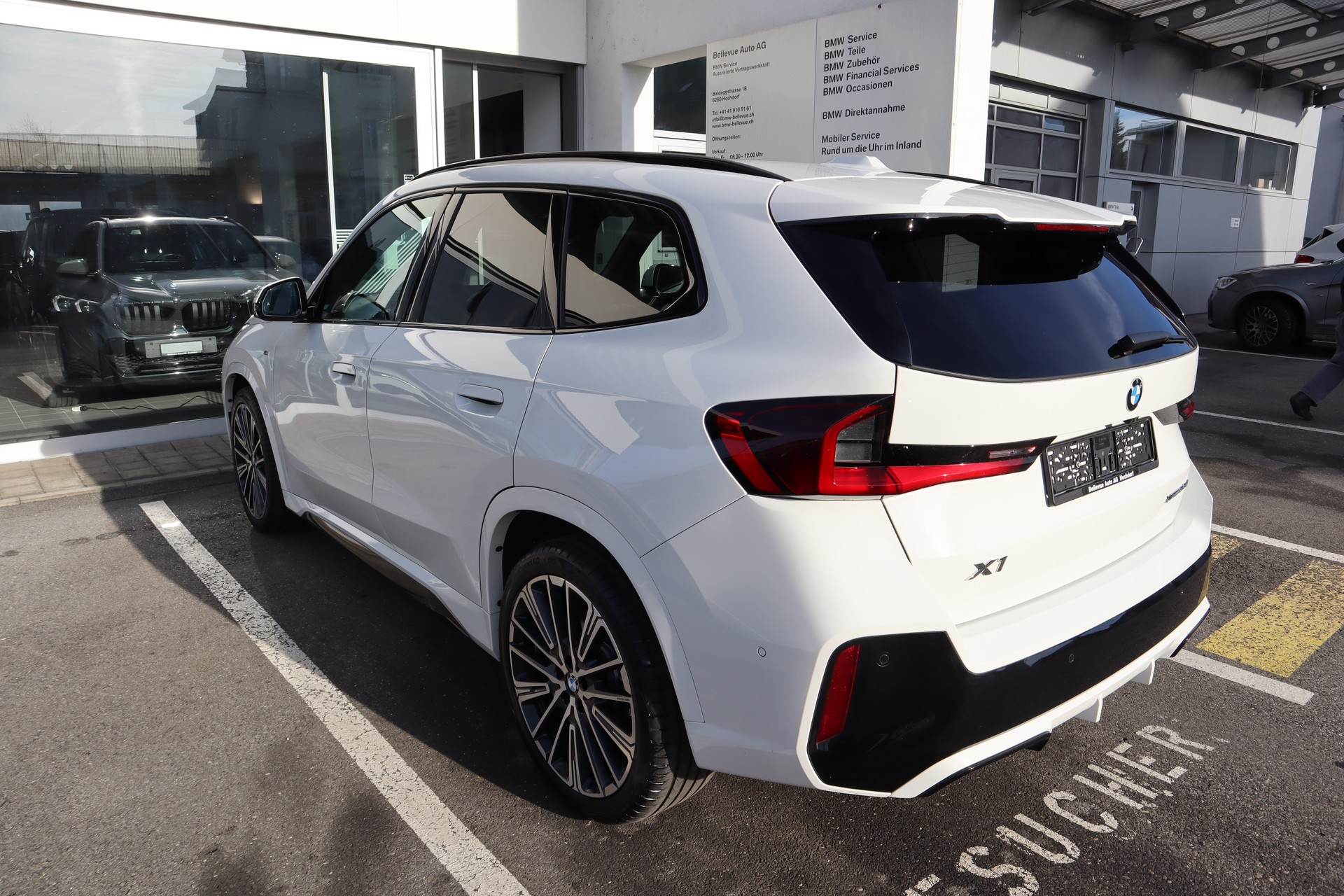 BMW X1 xDrive 23d 48V M Sportpaket Panoramaglasdach 4x4 Euro 6-image-1
