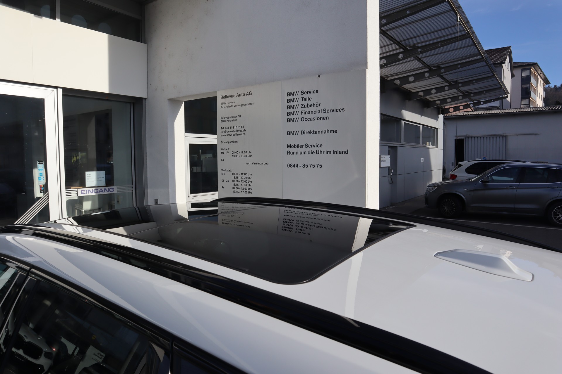 BMW X1 xDrive 23d 48V M Sportpaket Panoramaglasdach 4x4 Euro 6-image-12