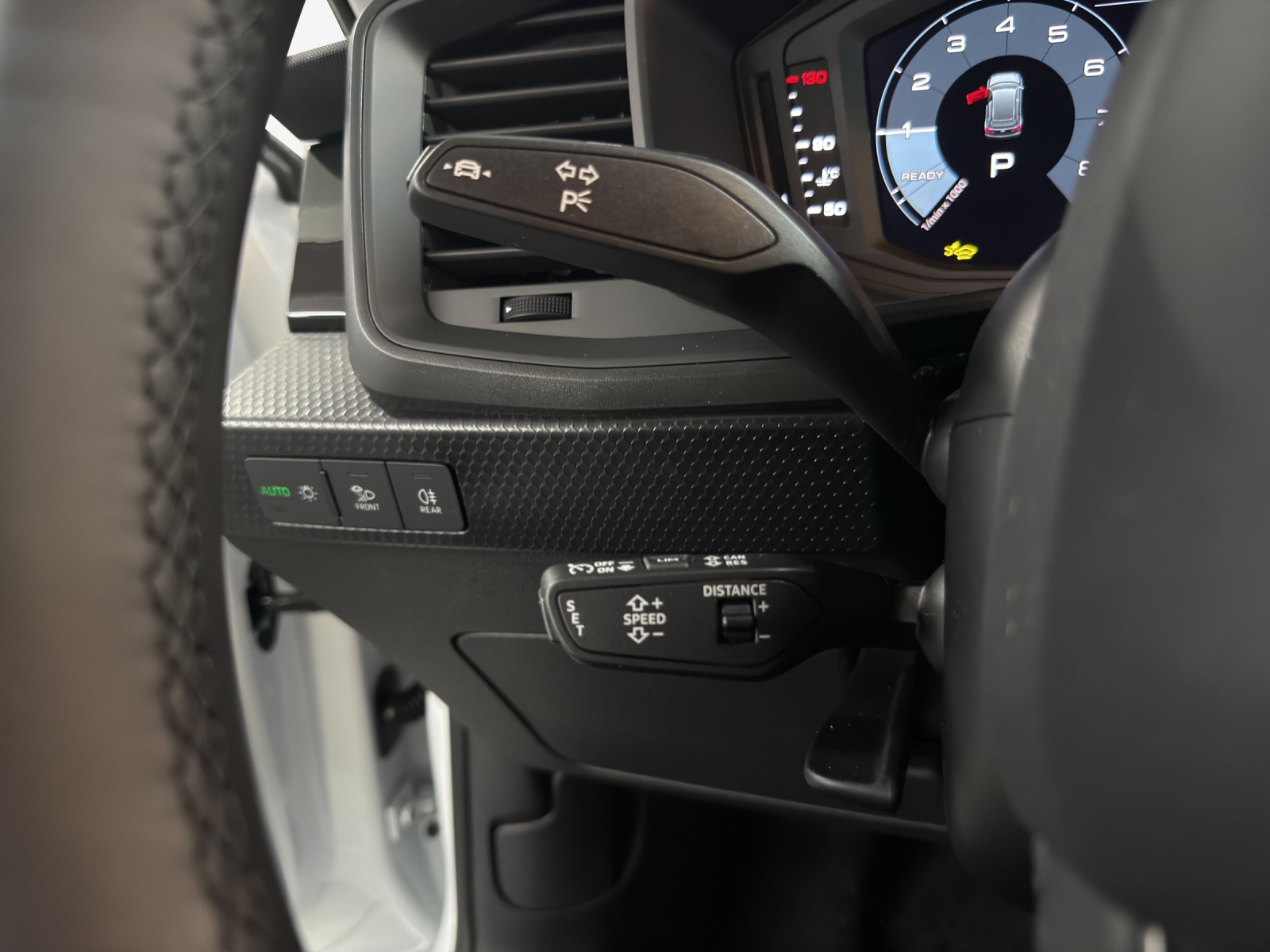 AUDI A1 Sportback 30 TFSI Attraction S-tronic-image-13