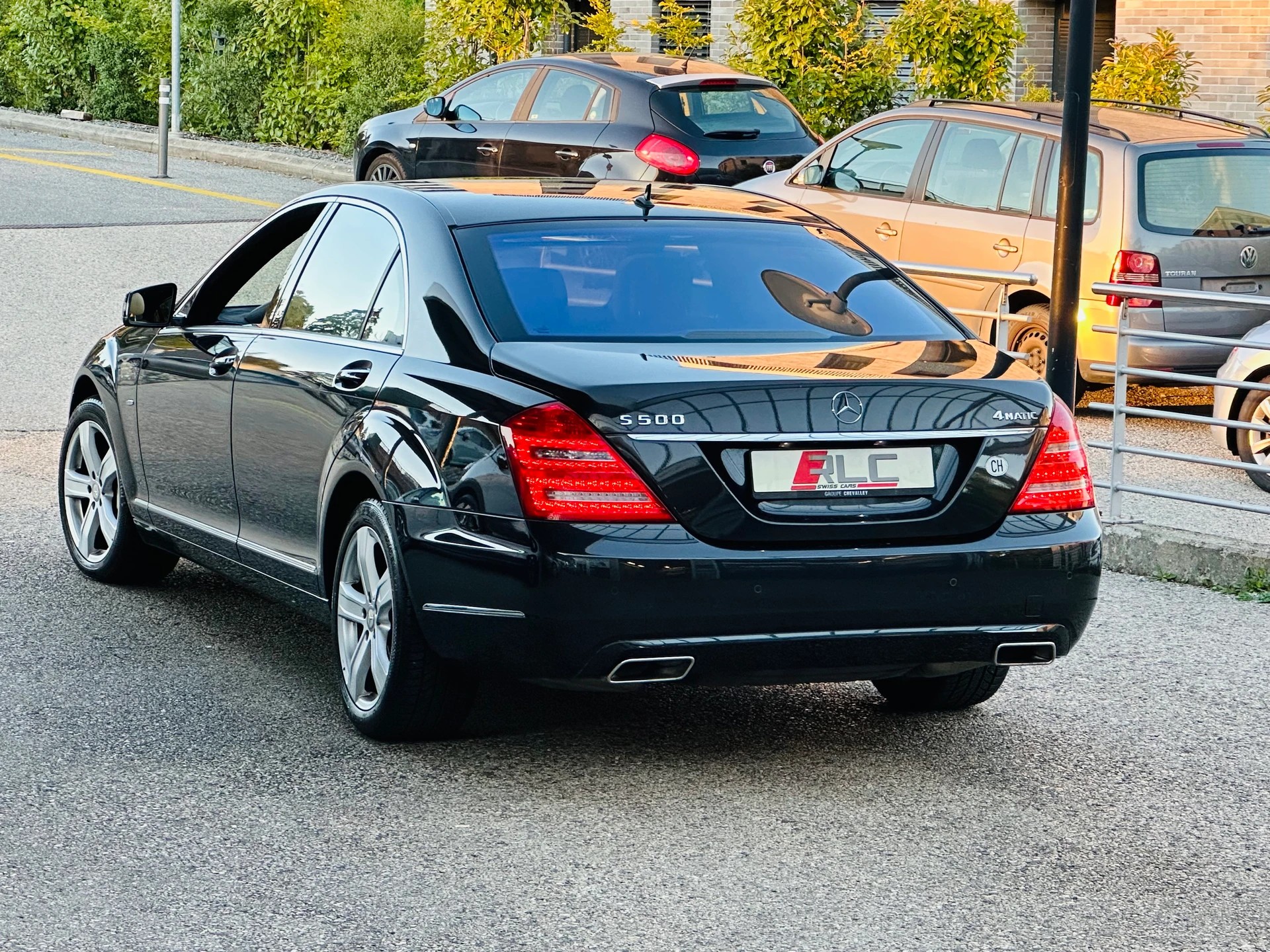 MERCEDES-BENZ S 500 L BlueEfficiency SS 4Matic 7G-Tronic-image-4