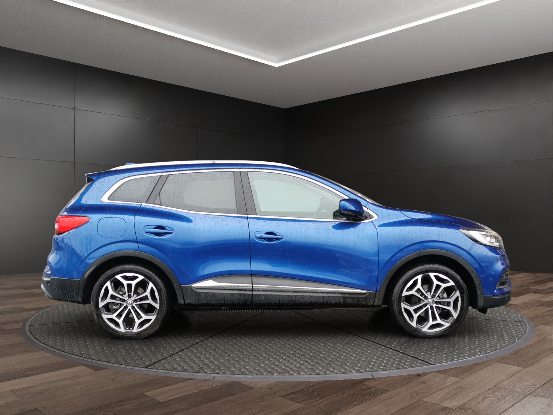 RENAULT Kadjar 1.3 16V Turbo Intens EDC-showroom-element-3