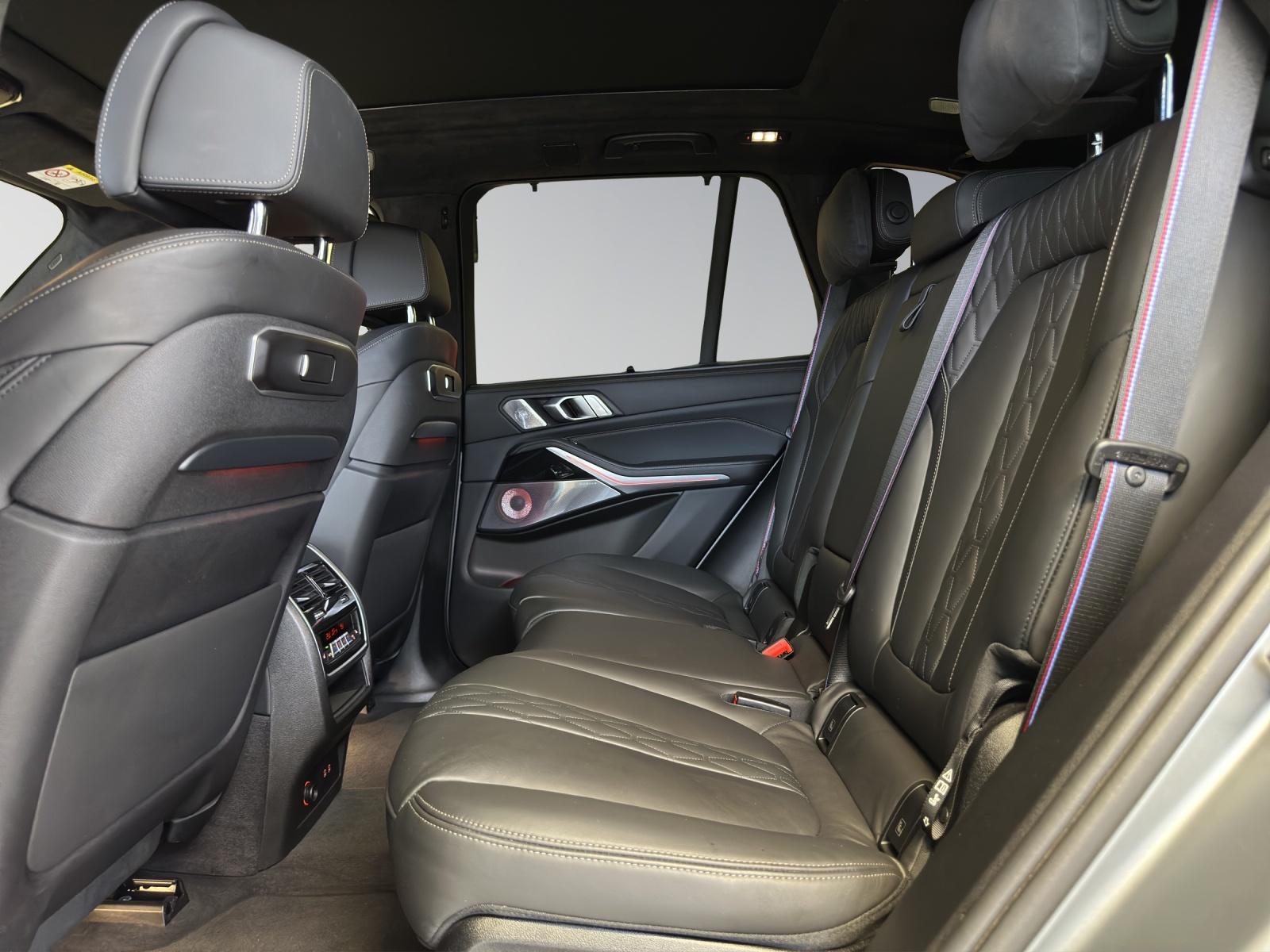 BMW X5 40d xDrive M-SportPaket Pro 7 Plätze-image-16