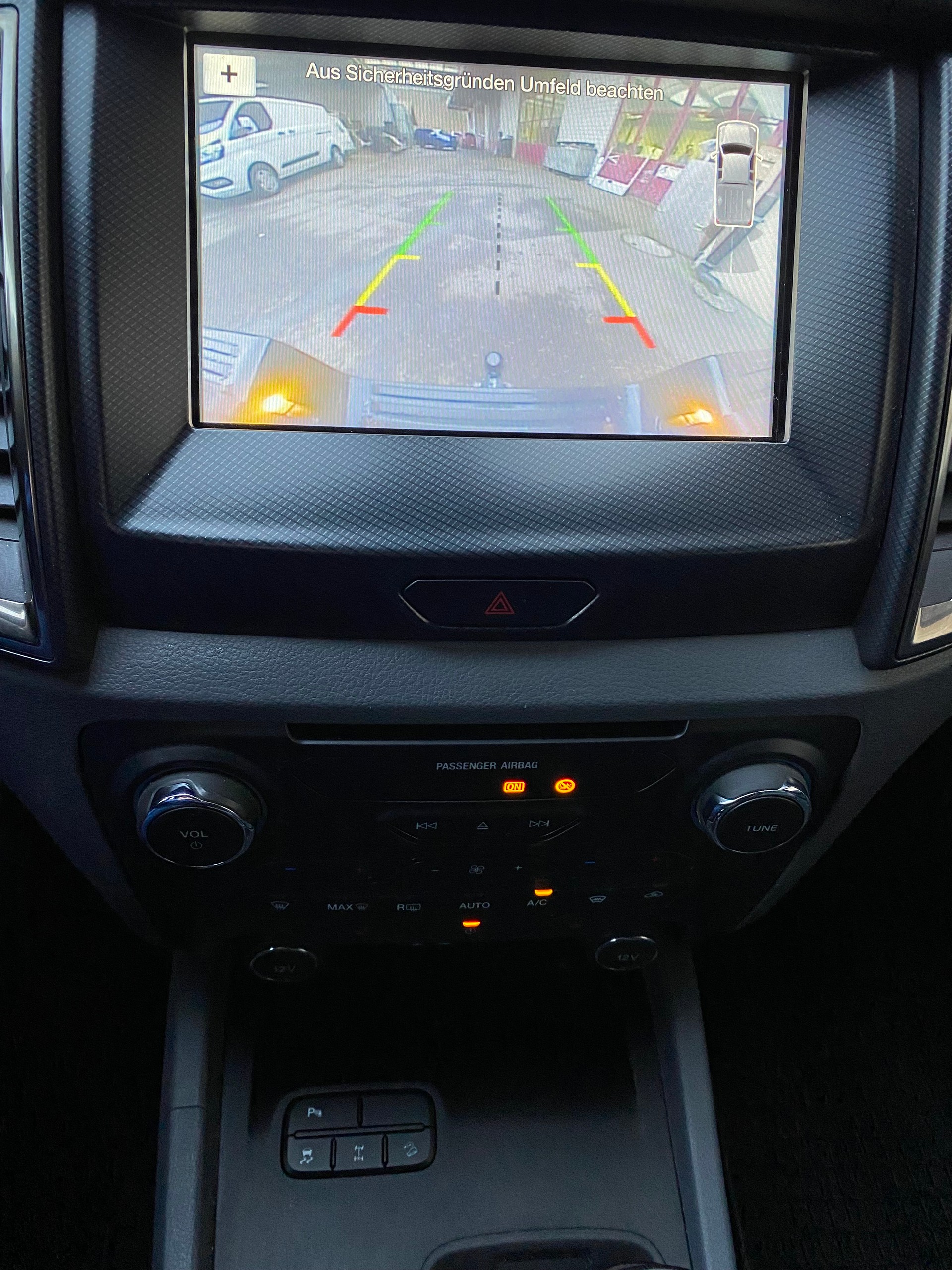 FORD Ranger Wildtrak 3.2 TDCi 4x4 A-image-3