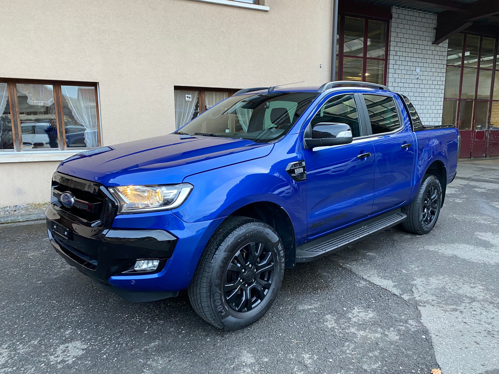 FORD Ranger Wildtrak 3.2 TDCi 4x4 A-image-10