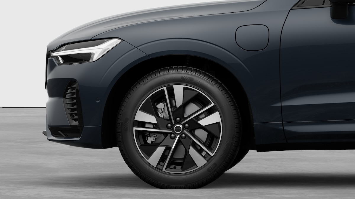 VOLVO XC60 2.0 T6 TE Plus Dark eAWD-image-7