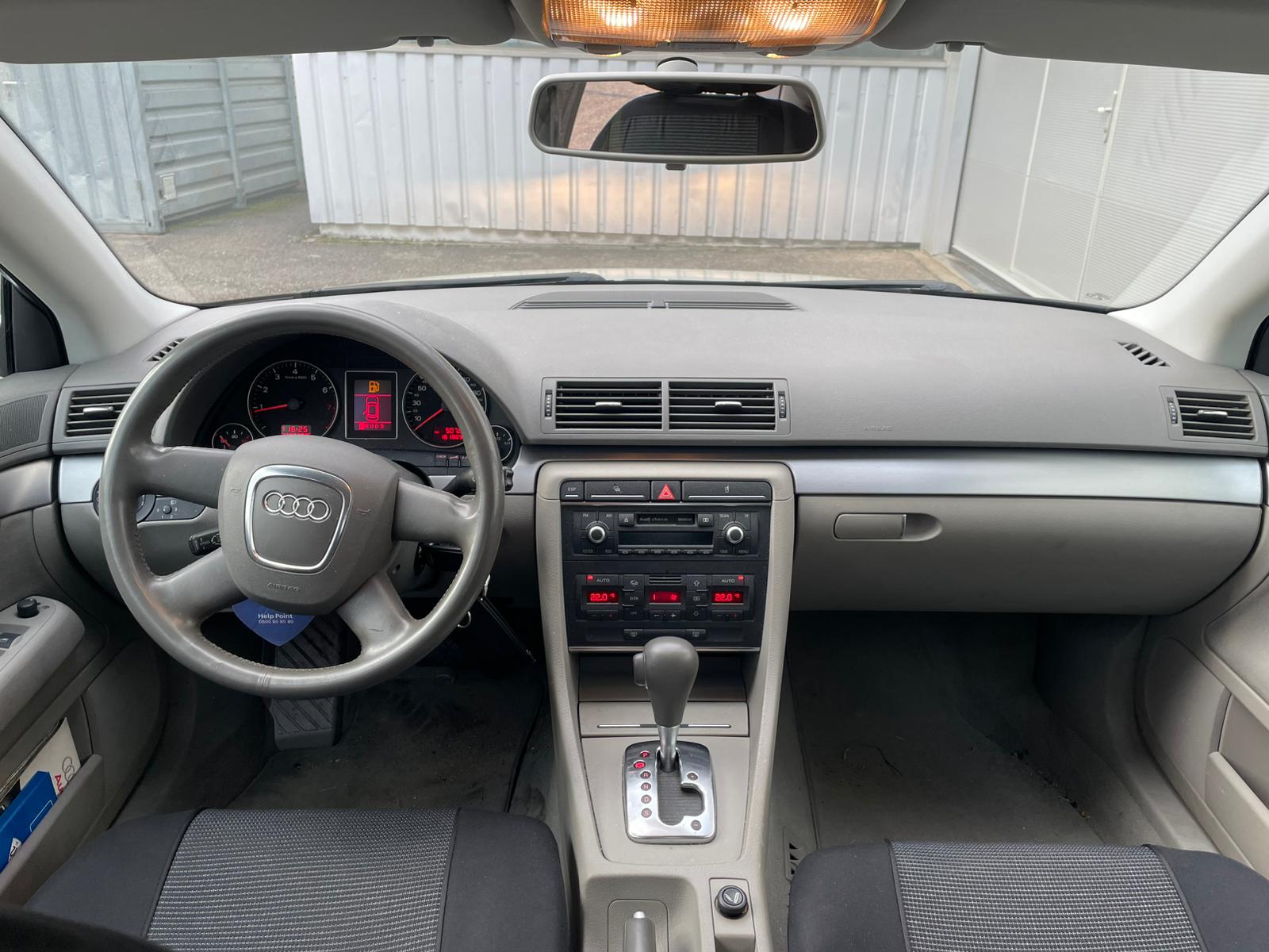 AUDI A4 Limousine 2.0-image-5