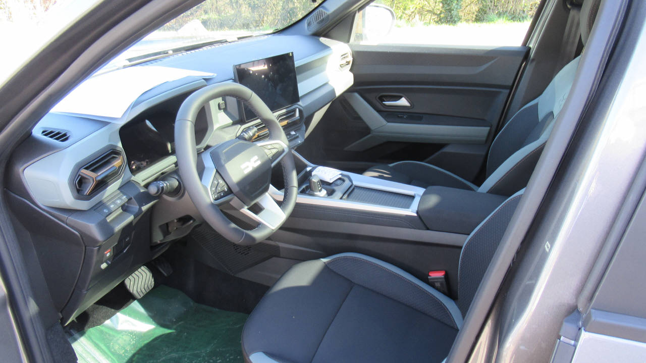 DACIA Bigster 1.8 Hybrid Extreme-image-4