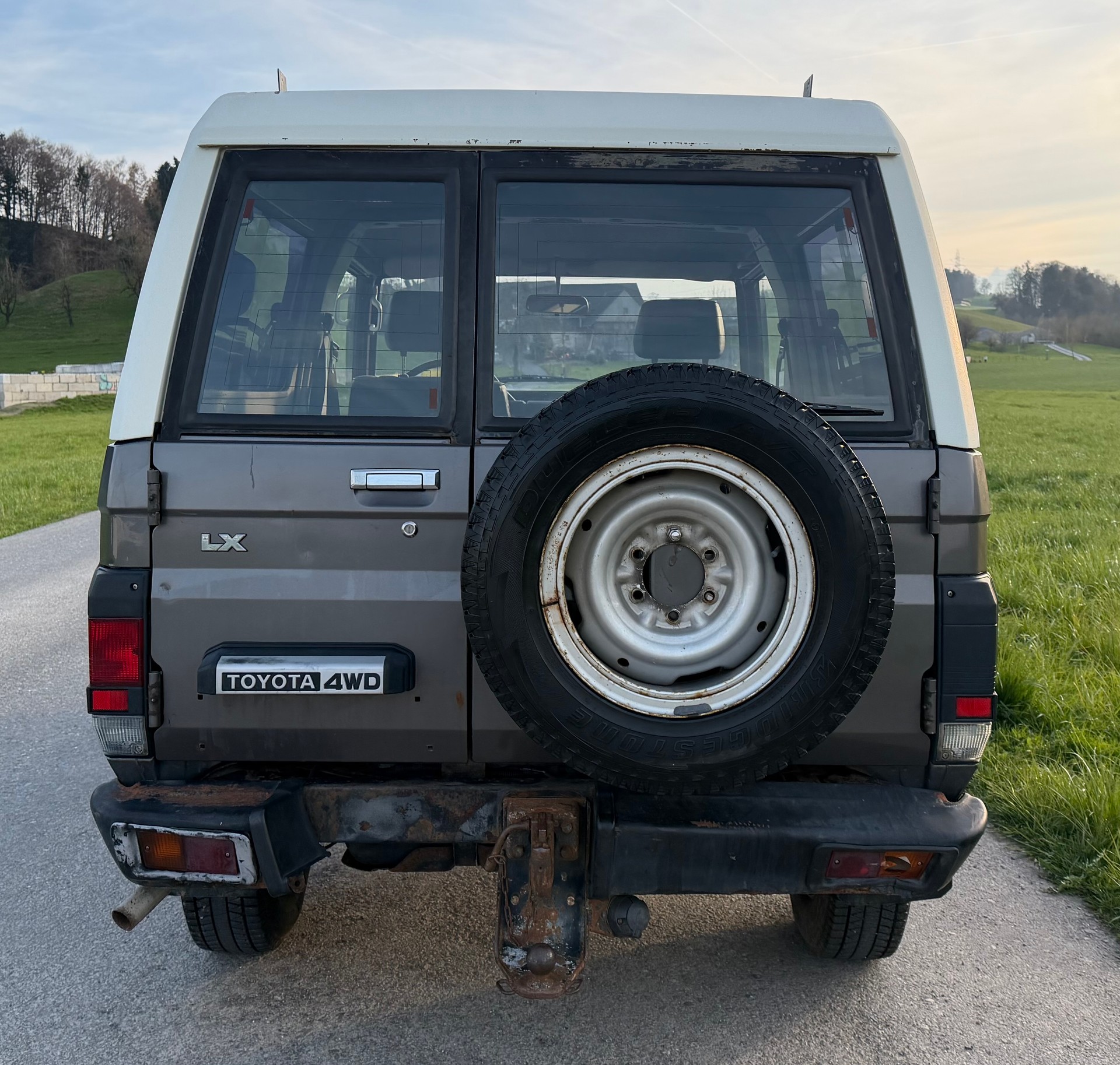 TOYOTA LJ 73 FRP-Top TD-image-4
