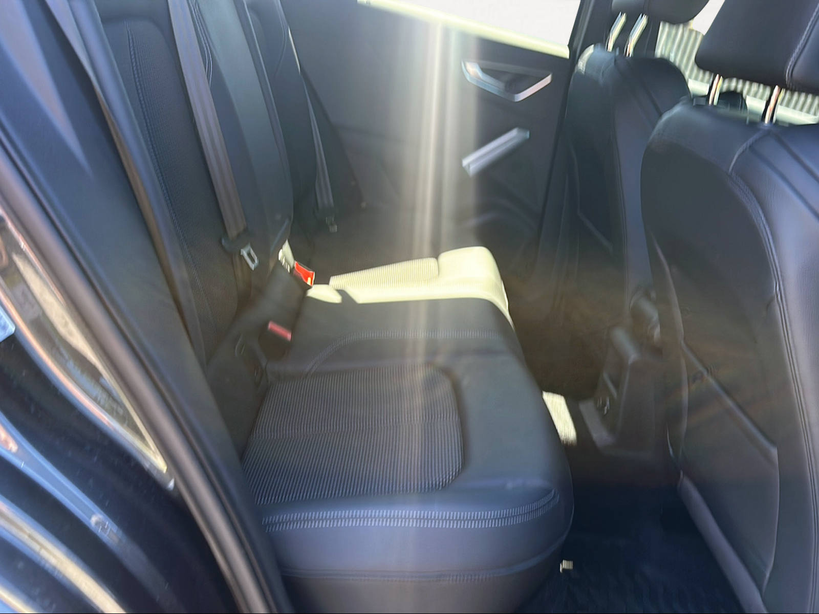 AUDI Q2 40 TFSI S line Attraction quattro S-tronic-image-7