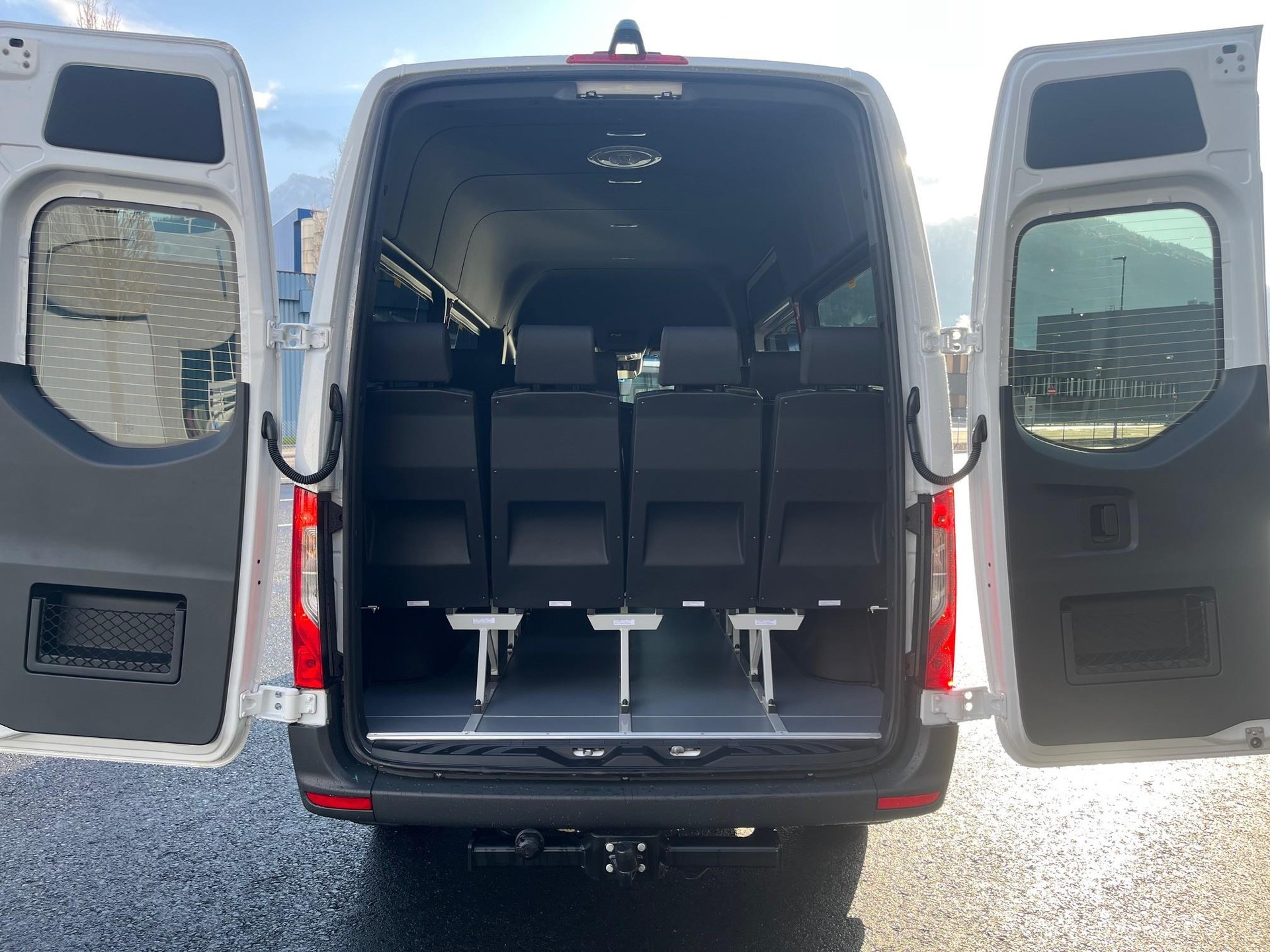 MERCEDES-BENZ Sprinter 317 Kaw. 3665 S 2.0 CDI 170 Pro-image-4