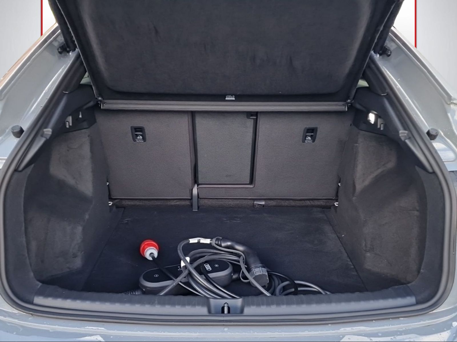 AUDI Q4 Sportback e-tron 40-image-11