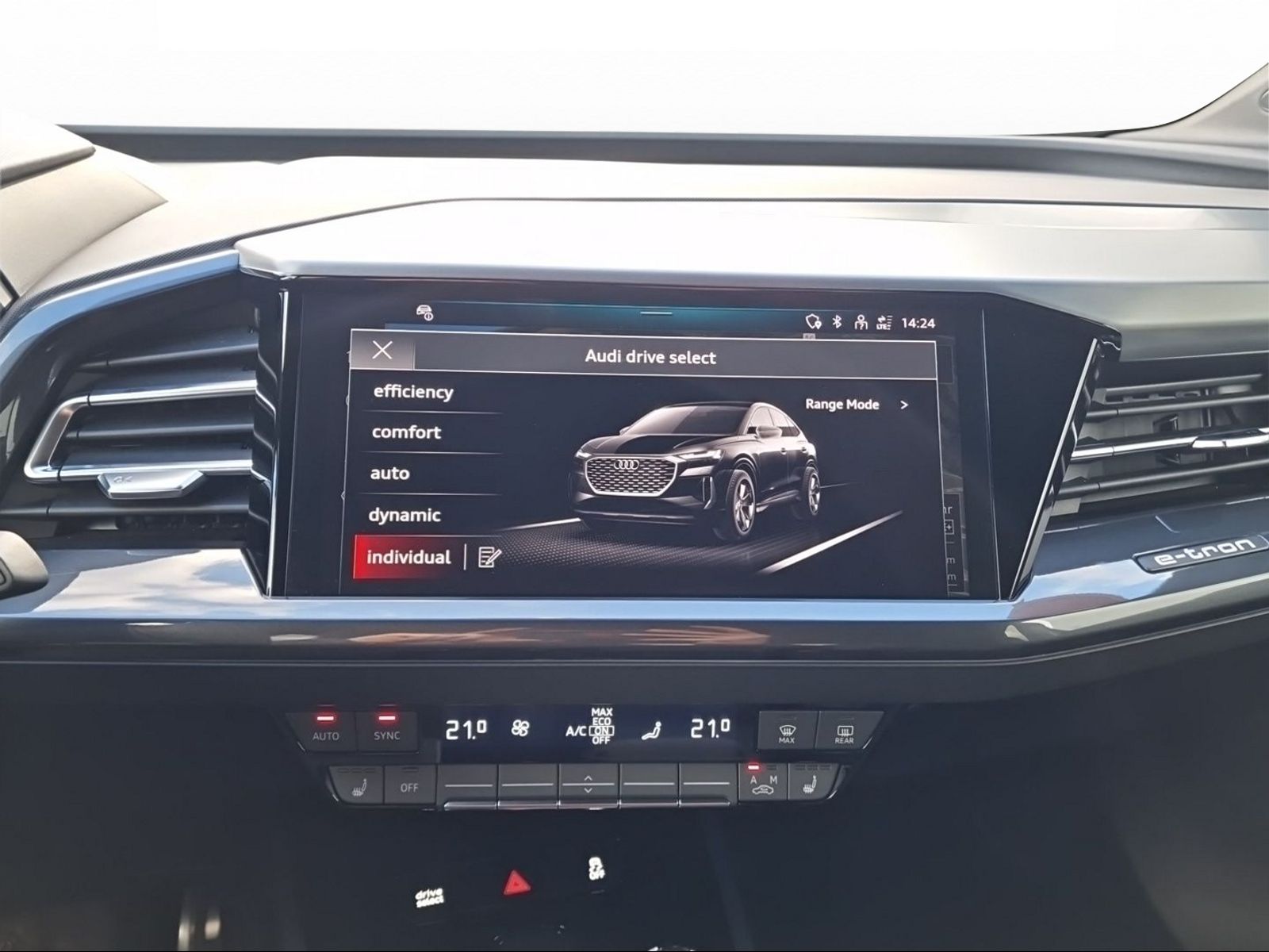 AUDI Q4 Sportback e-tron 40-image-8