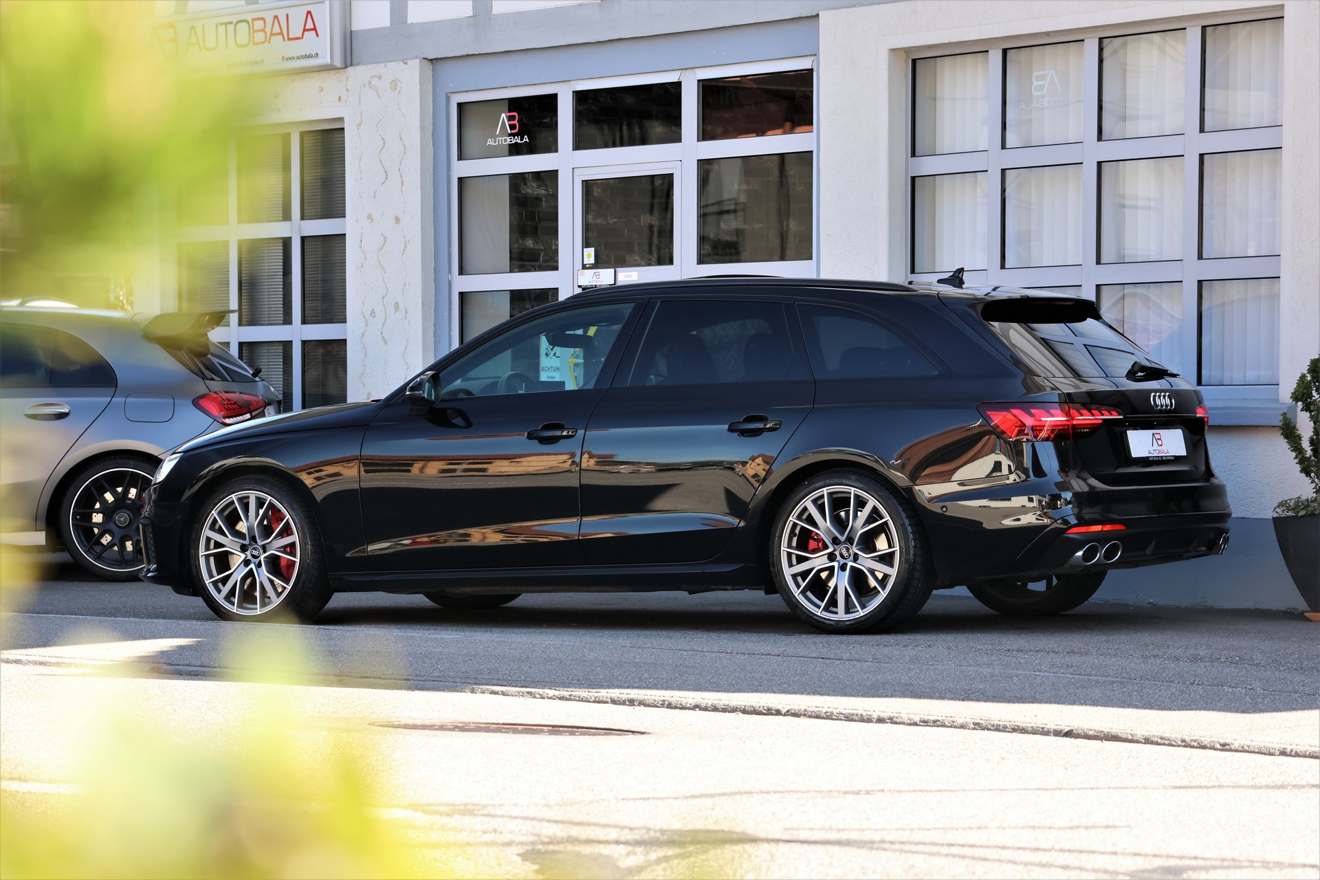 AUDI S4 Avant 3.0 TDI quattro tiptronic (CH) + 1.9T AHK-image-3