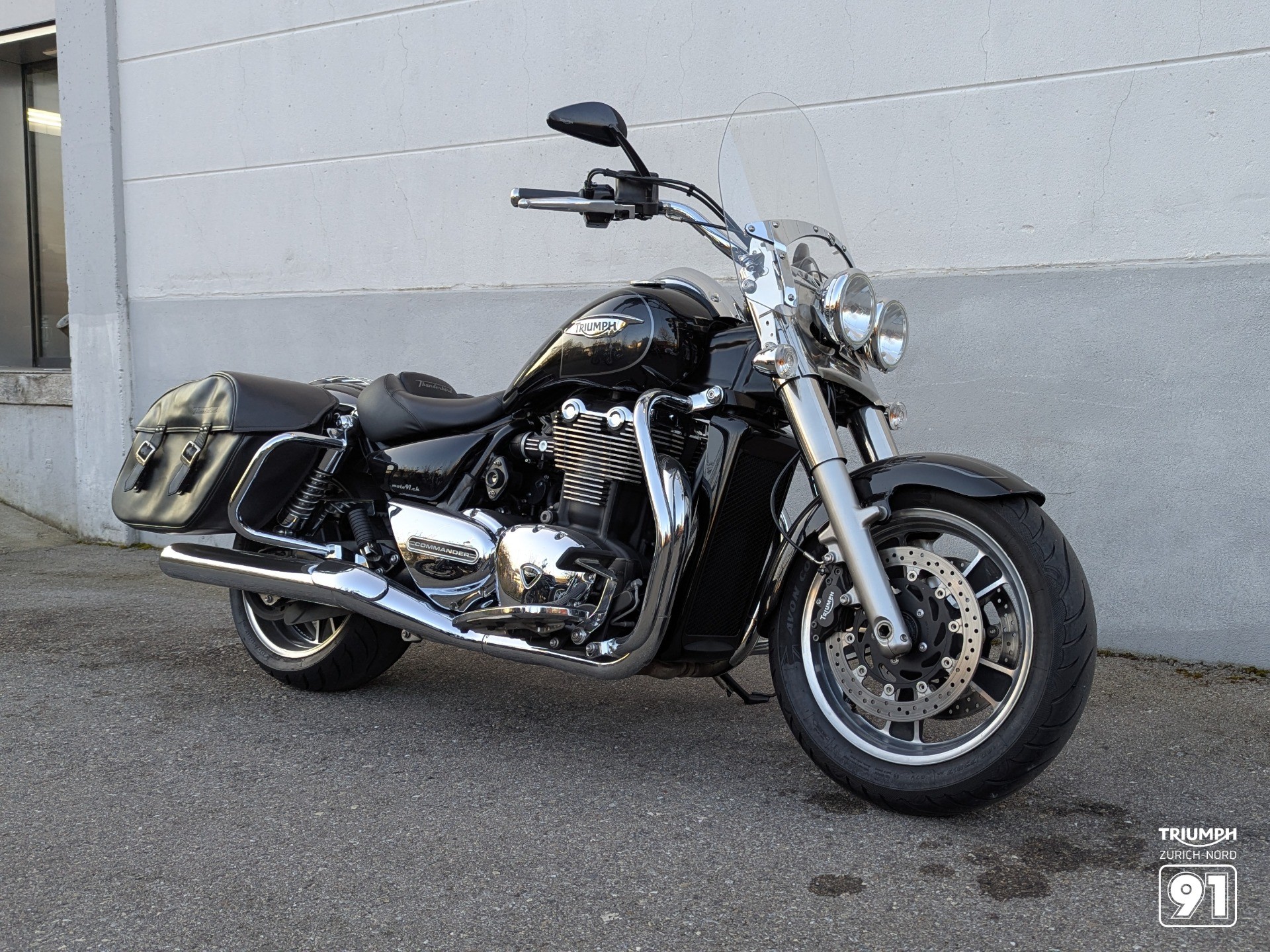 TRIUMPH Thunderbird Commander 1700 ABS-showroom-element-1
