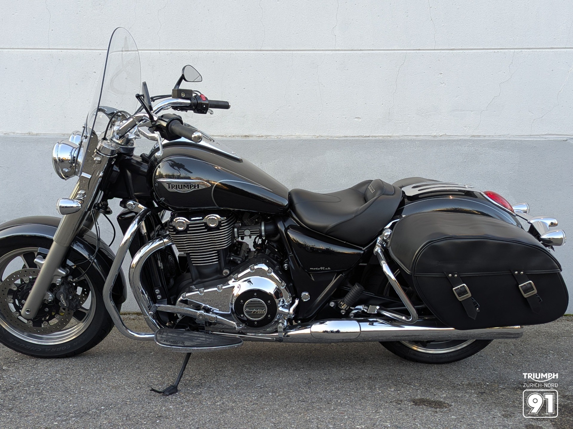 TRIUMPH Thunderbird Commander 1700 ABS-showroom-element-3