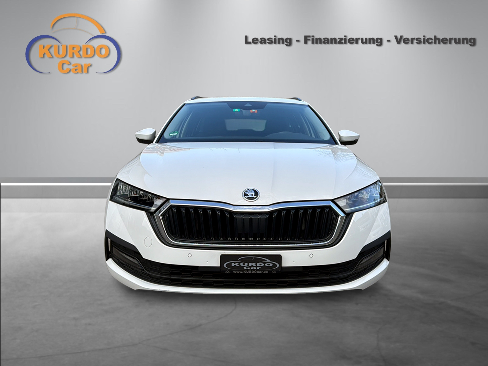 SKODA Octavia Combi 2.0 TDI DSG Ambition-image-4