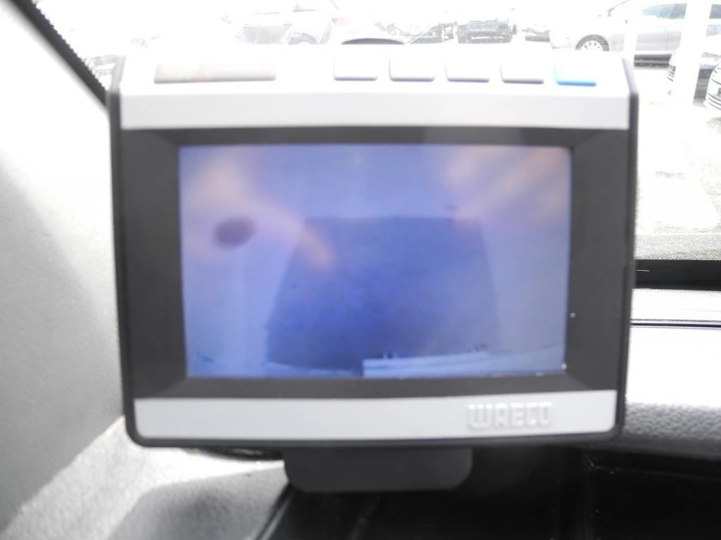 VW Crafter 50 2.0 BiTDI CR ** RF-Kamera ** Klimaanlage ** Tempomat ** Frisch ab MKF & Service **-image-9