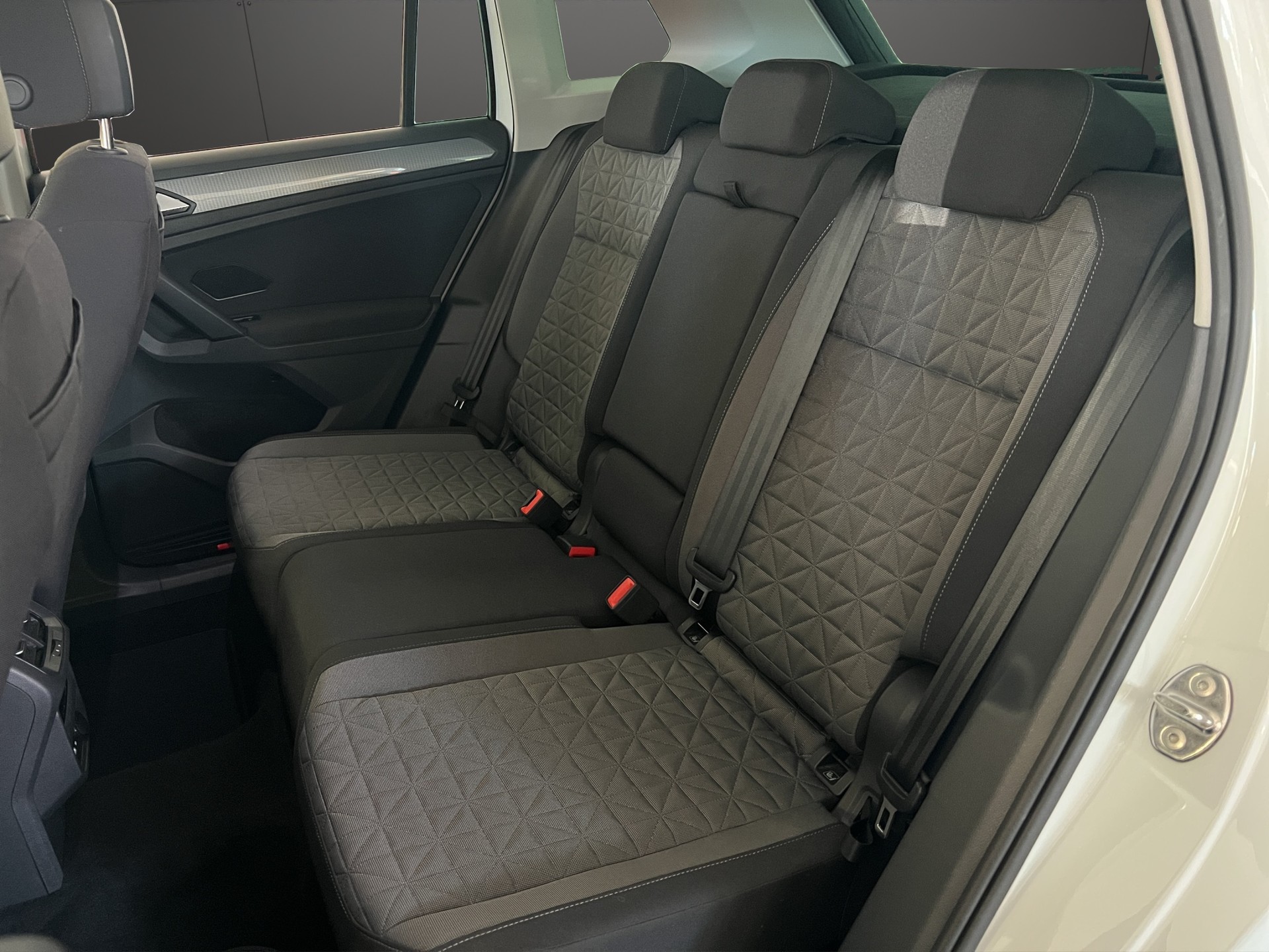 VW Tiguan 1.5TSI Evo Life DSG-image-8