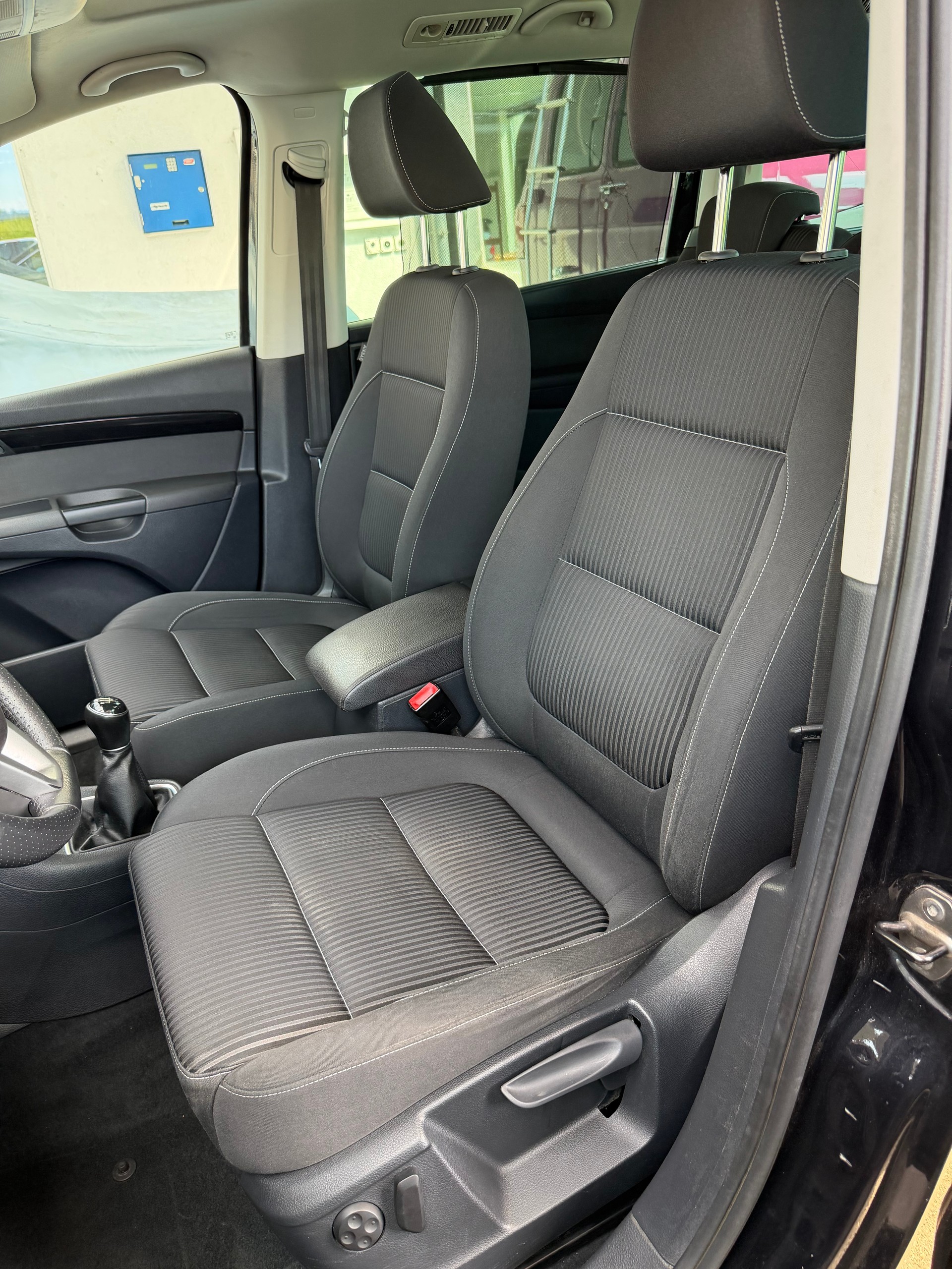 SEAT Alhambra 2.0 TDI Style 4x4-image-8