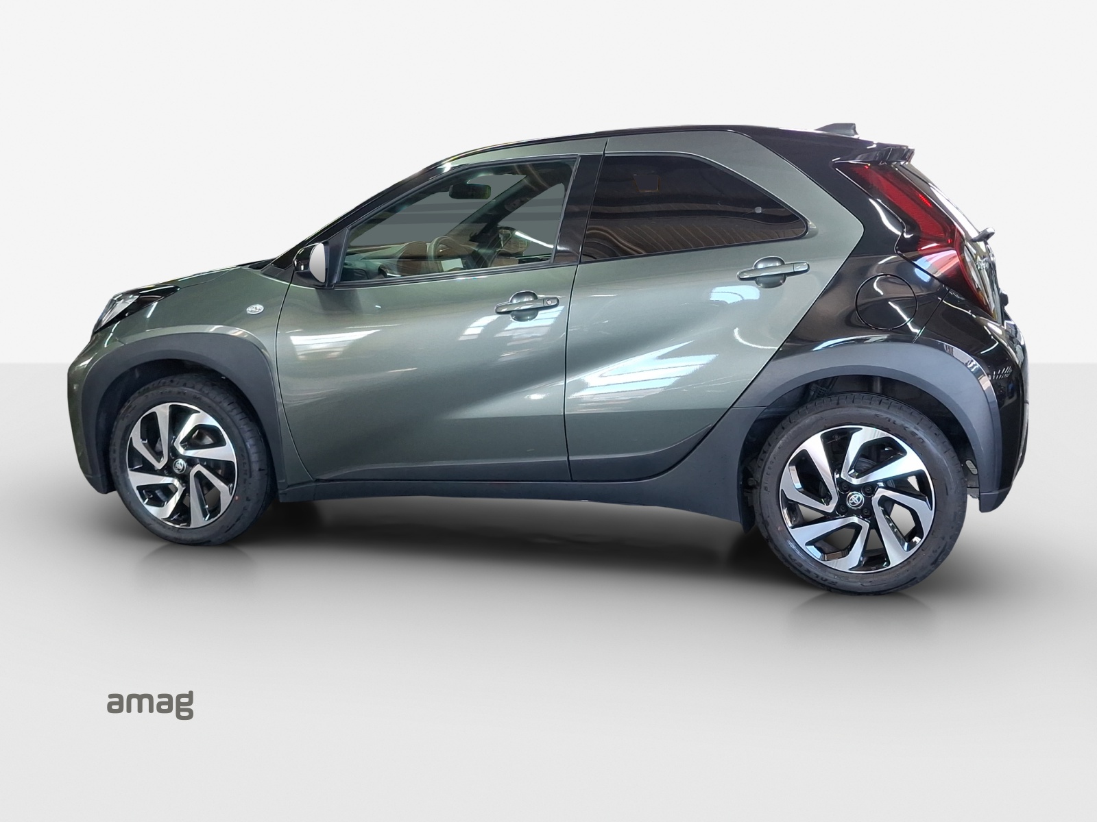 TOYOTA Aygo X 1.0 VVT-i Trend-image-1