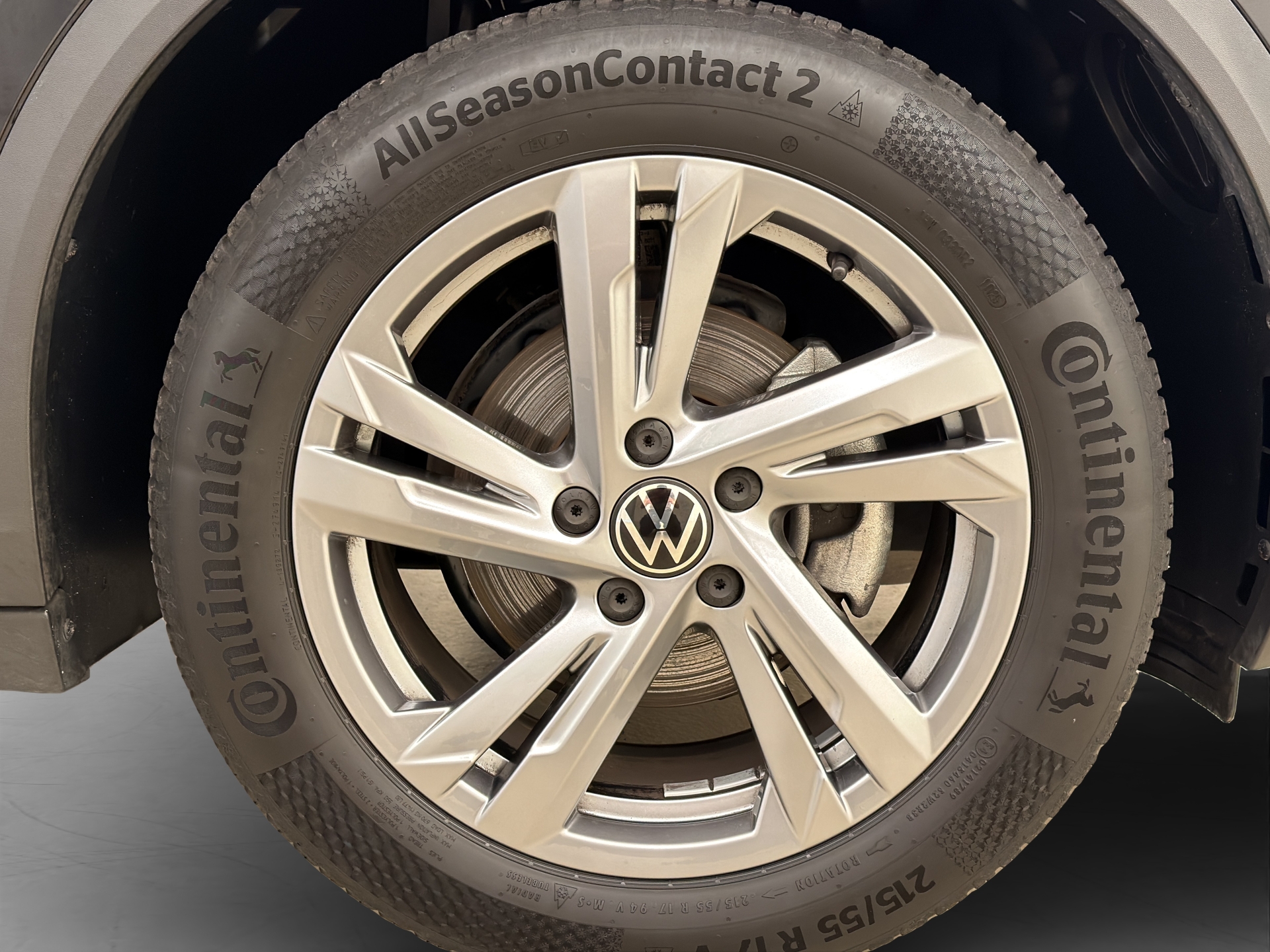 VW T-Roc Cabriolet 1.5 TSI R-Line-image-5
