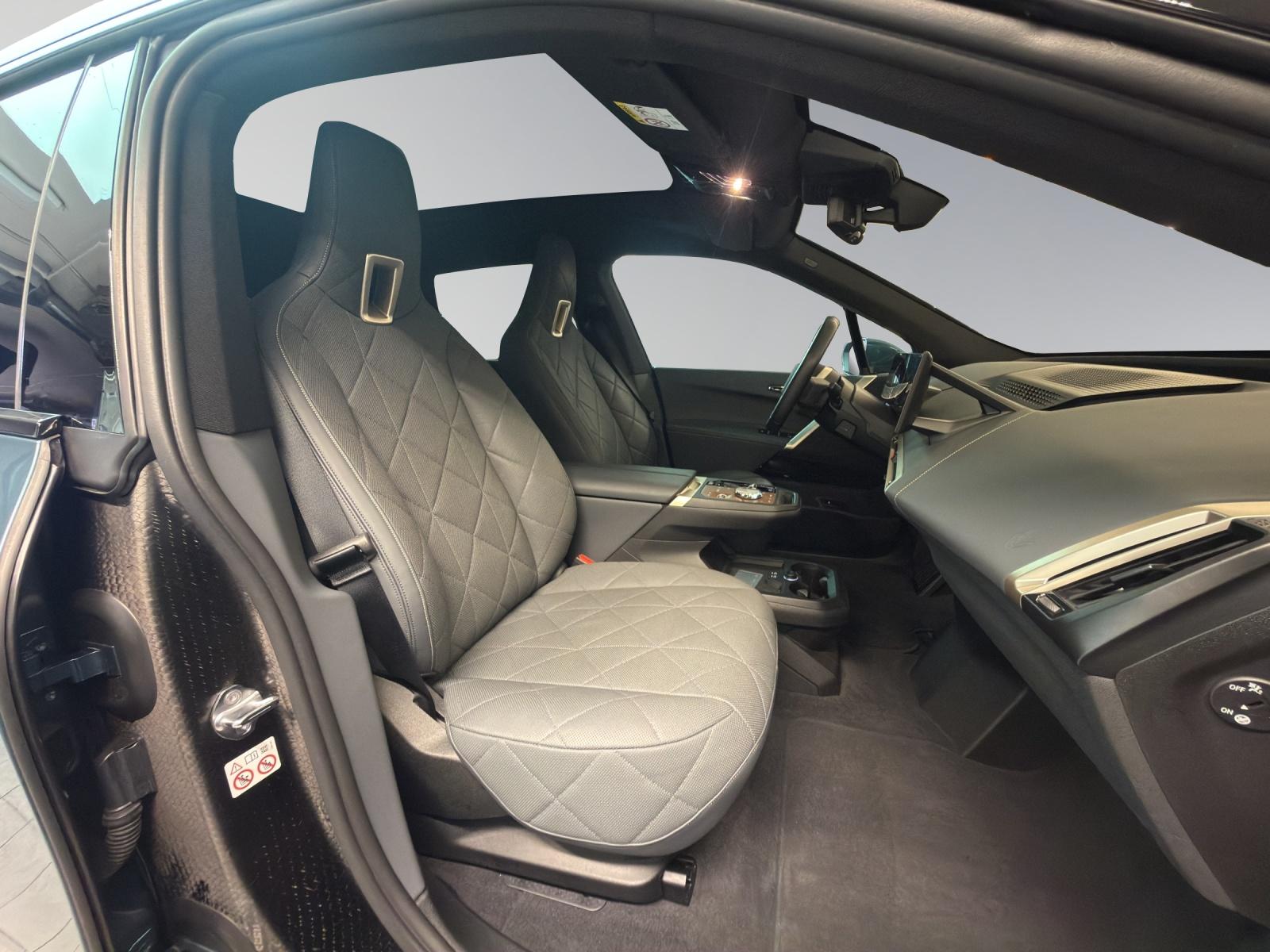 BMW iX xDrive40 Sportpaket-image-17