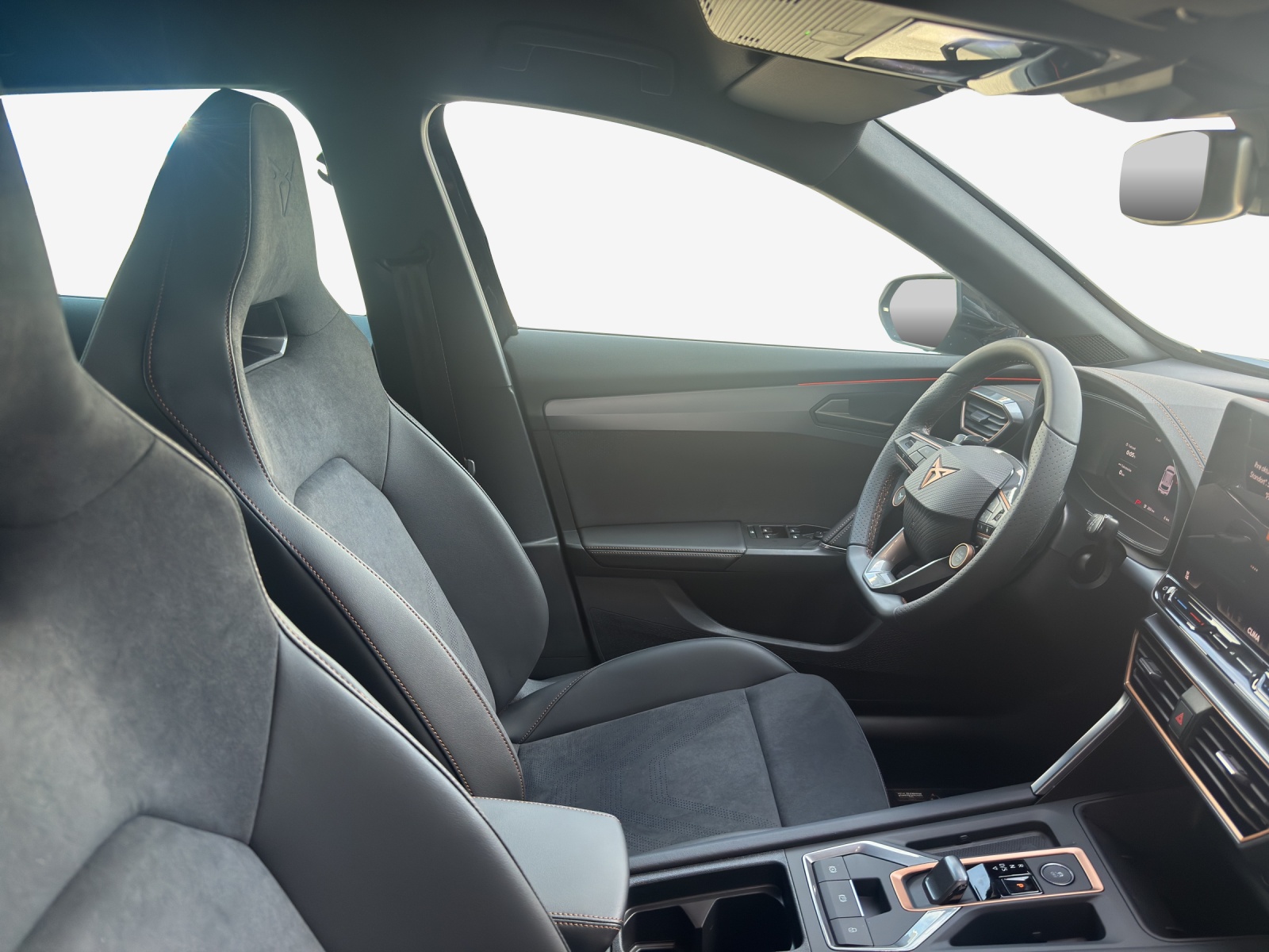 CUPRA Formentor 1.5 e-HYBRID pHEV Prime Edition DSG-image-7