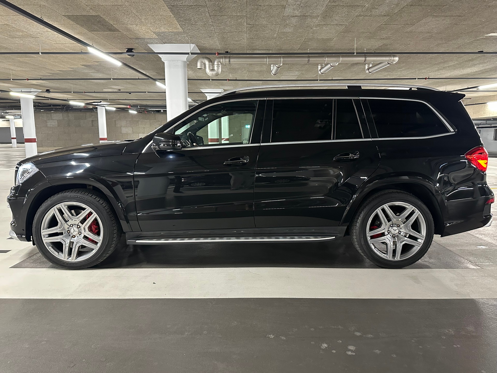 MERCEDES-BENZ GL 63 V8 AMG-image-3