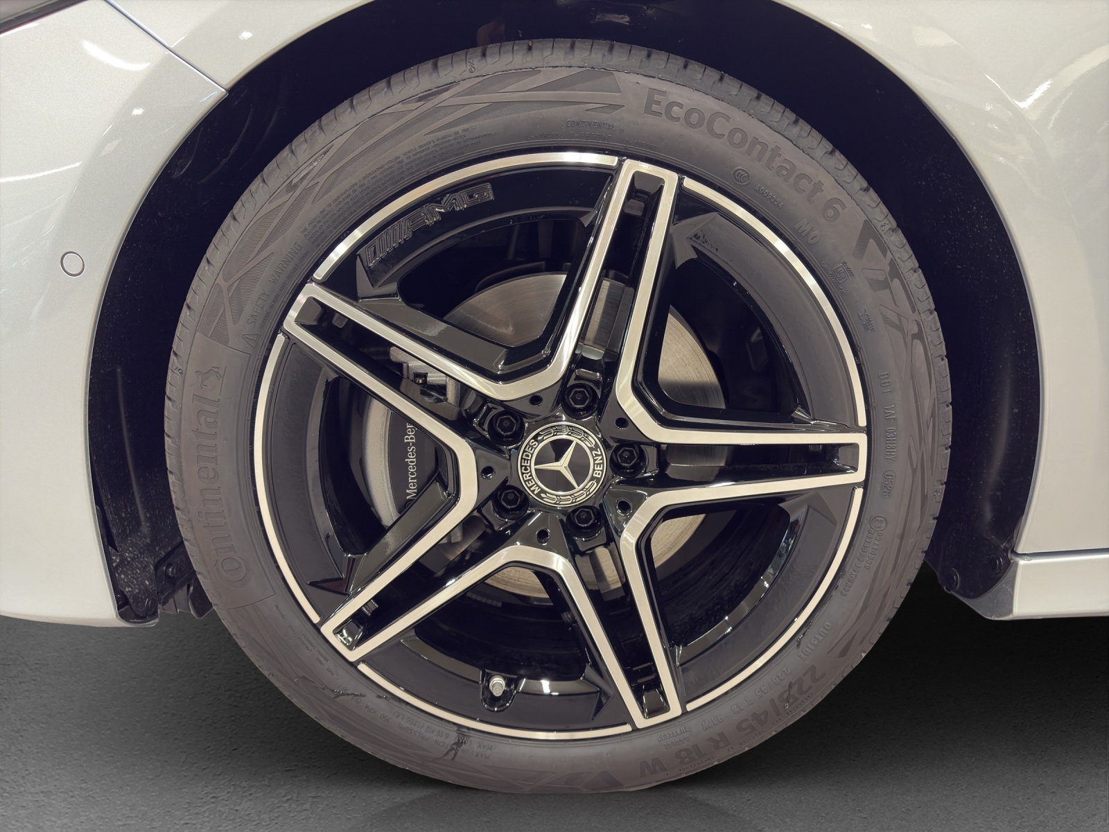 MERCEDES-BENZ A 200 Berline Compacte Night Star-image-14