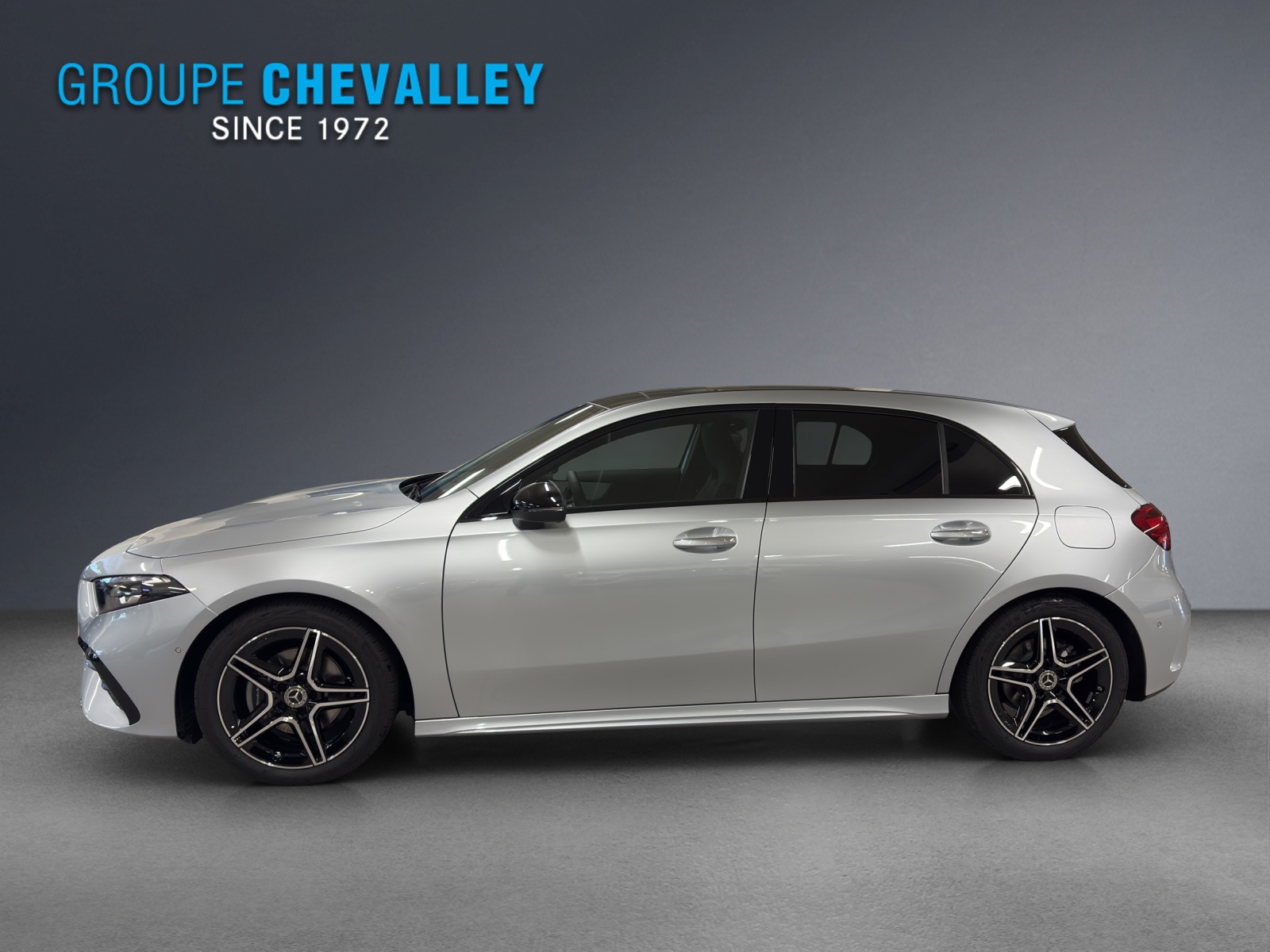 MERCEDES-BENZ A 200 Berline Compacte Night Star-image-1