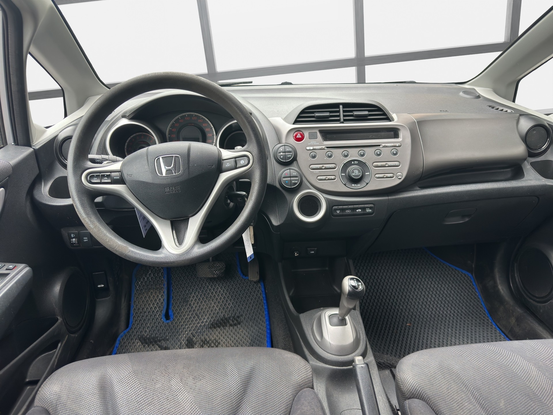 HONDA Jazz 1.4i Elegance i-Shift-image-12