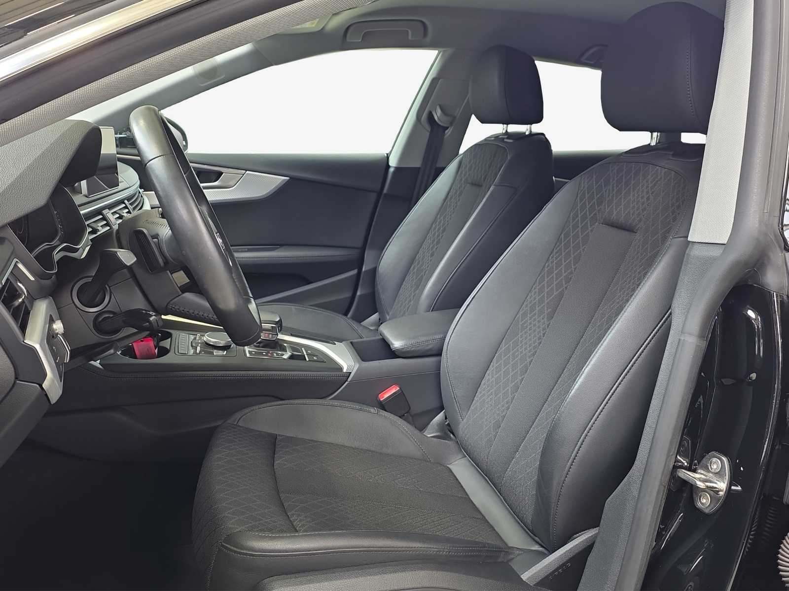 AUDI A5 Sportback 45 TFSI S-tronic Design quattro-image-7