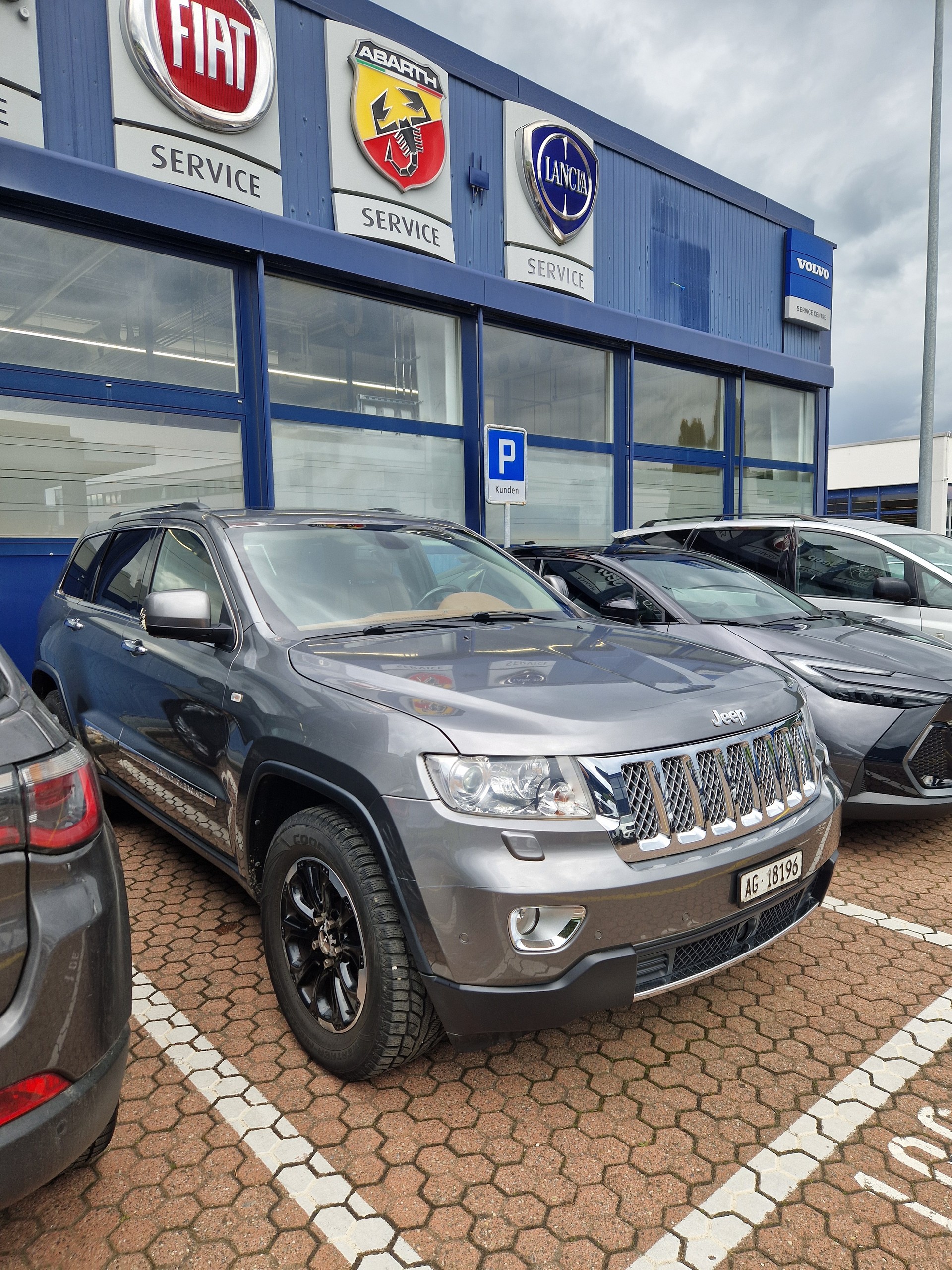 JEEP Grand Cherokee