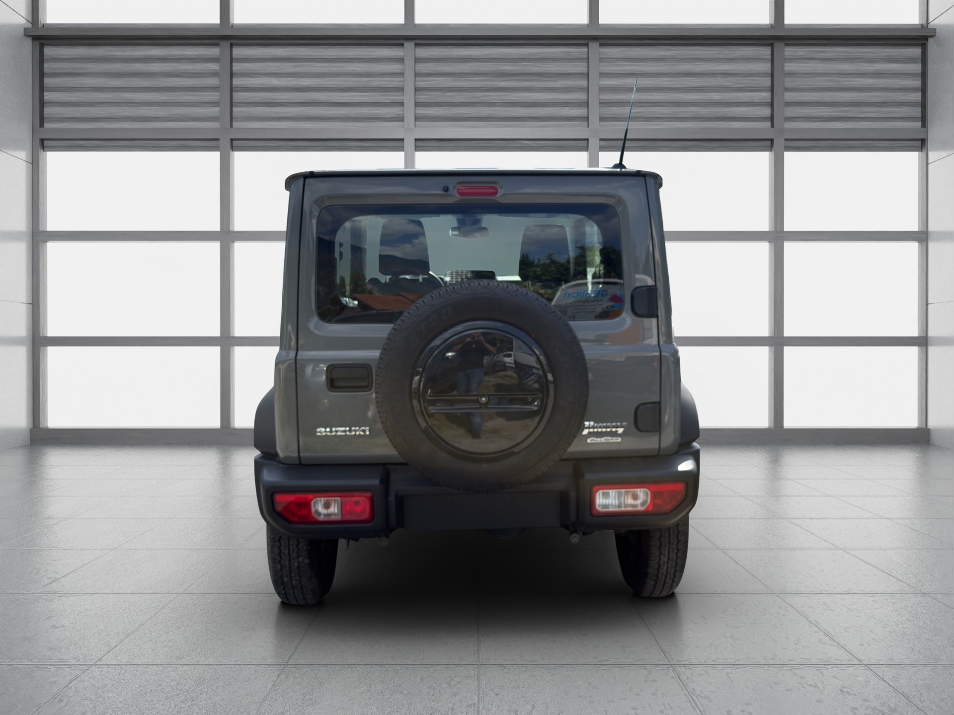 SUZUKI Jimny 1.5 Compact+ 4x4-image-2