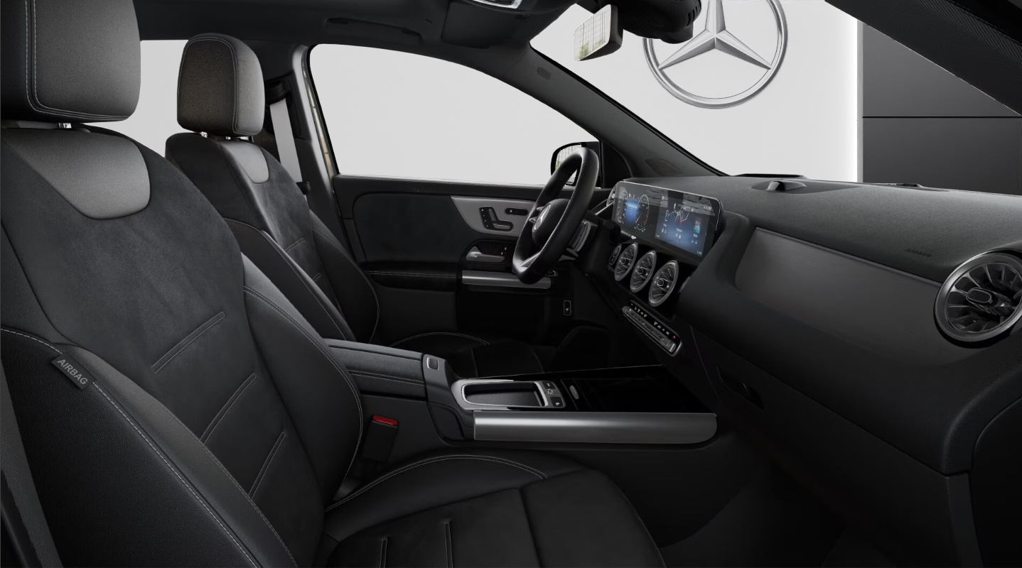 MERCEDES-BENZ GLA 200 Night Star 7G-DCT-image-6