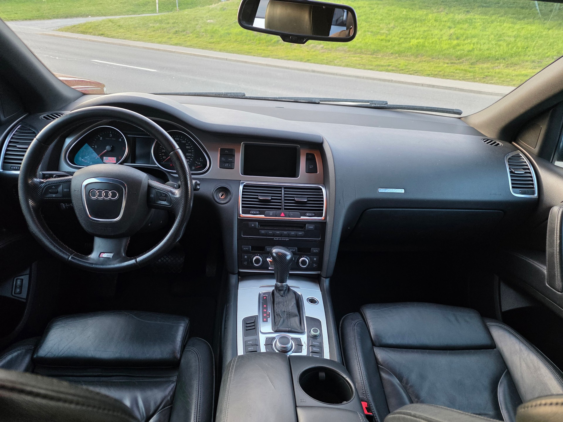 AUDI Q7 3.0 TDI quattro tiptronic ☆☆☆ Luftfederung defekt ☆☆☆ AHK: 3'500kg ☆☆☆-image-7