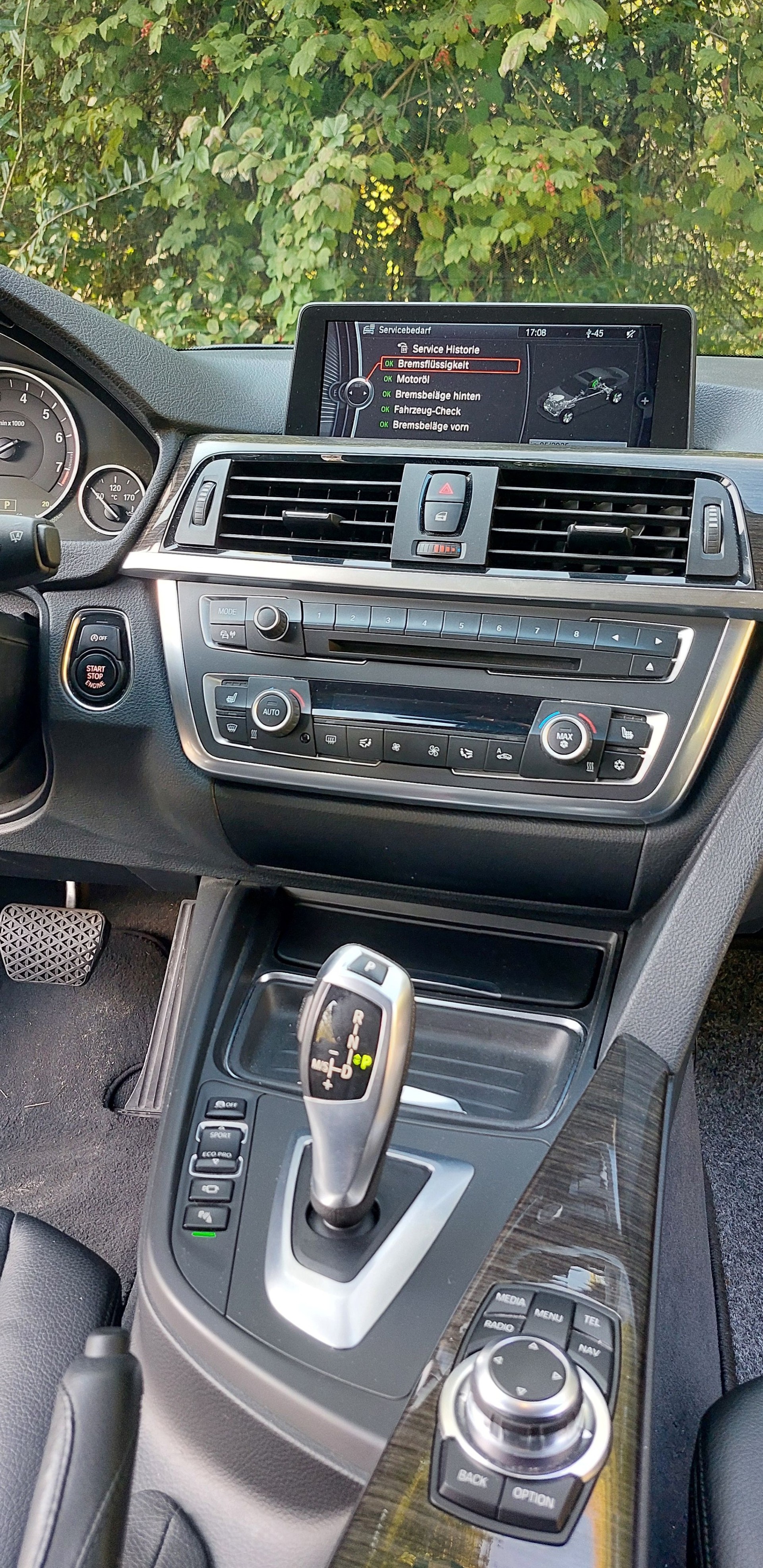 BMW 328i Luxury Line Steptronic Grau met.-image-5